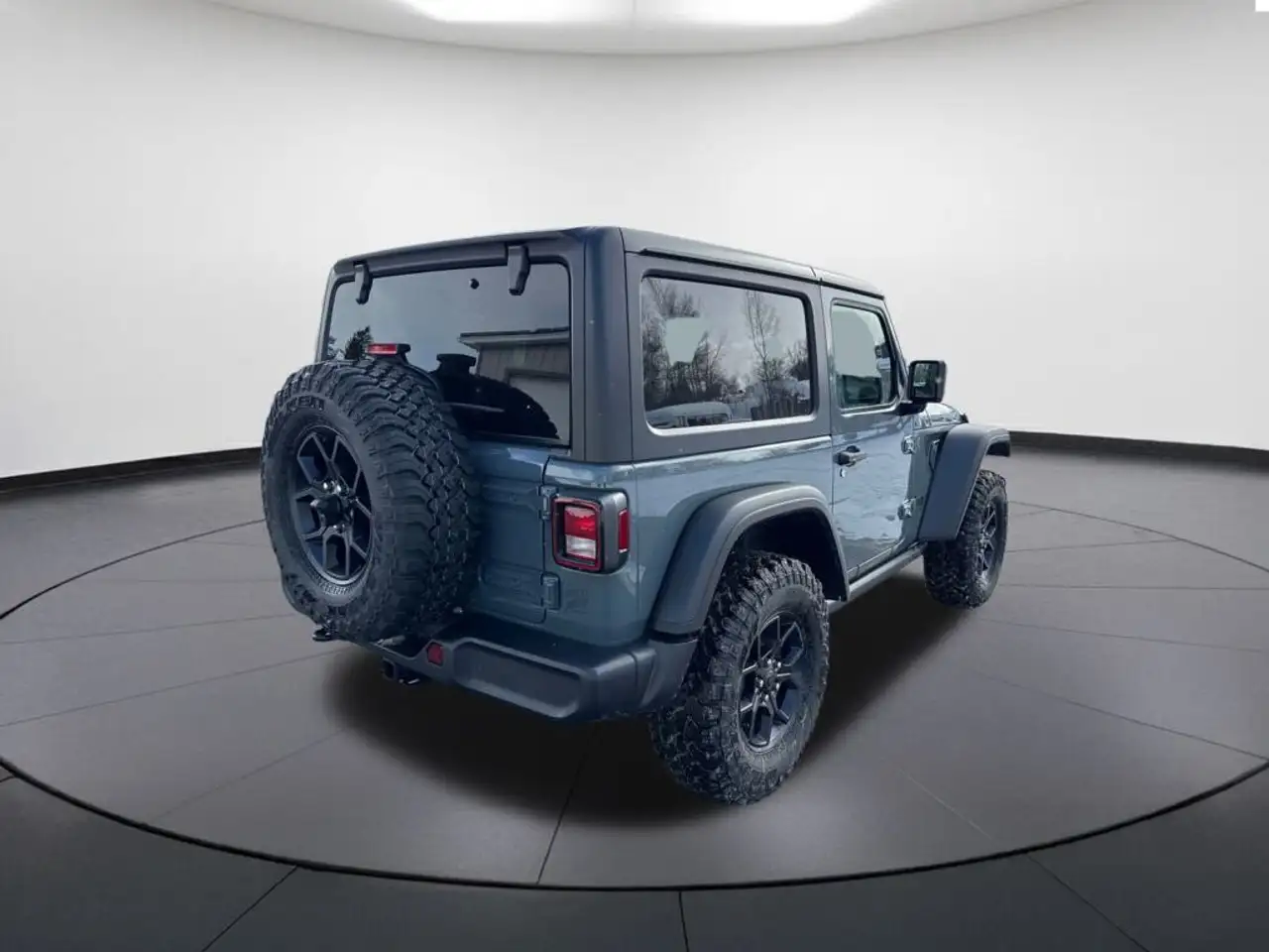 Jeep Wrangler снимка Jeep Wrangler