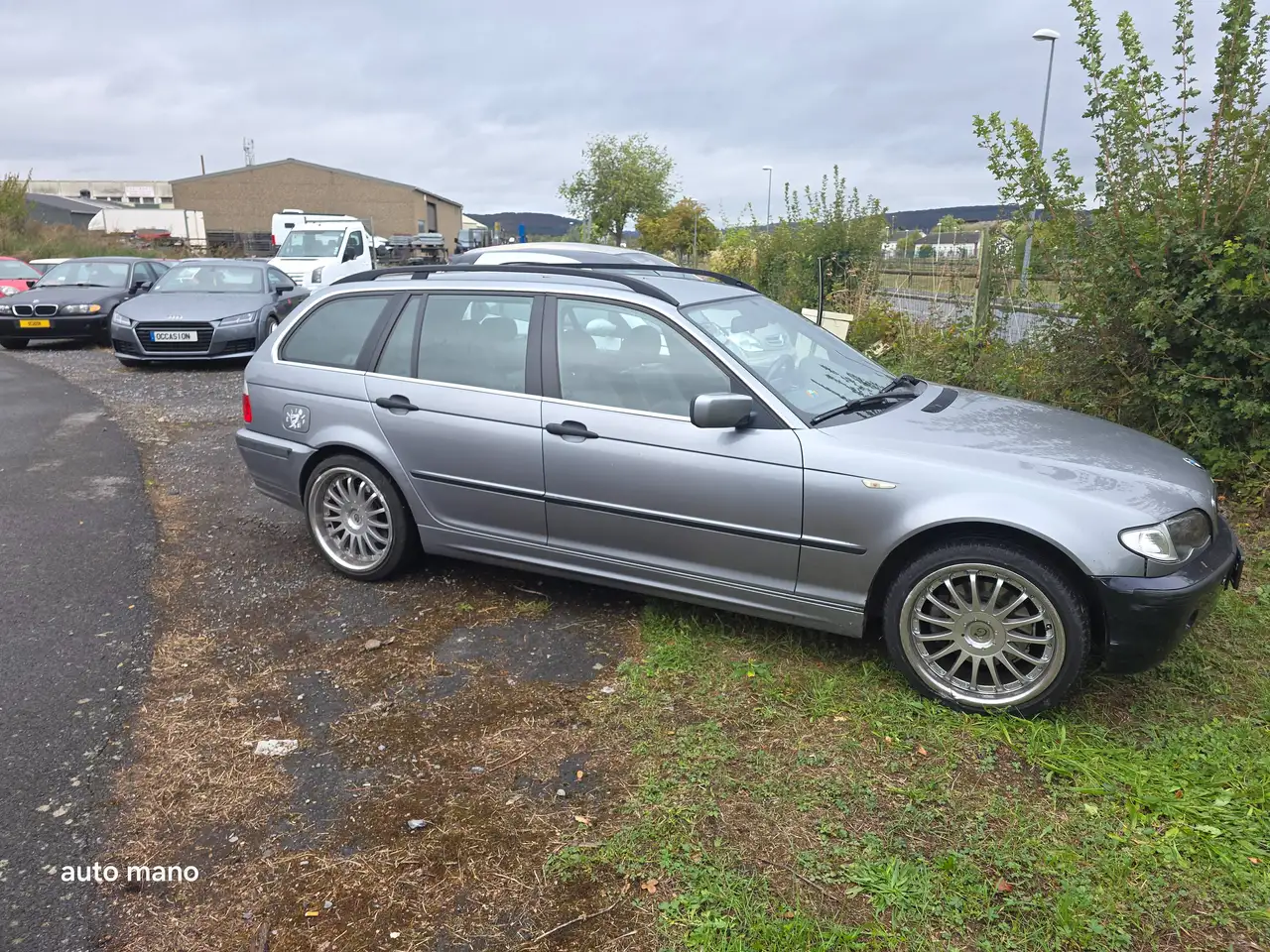 BMW 320