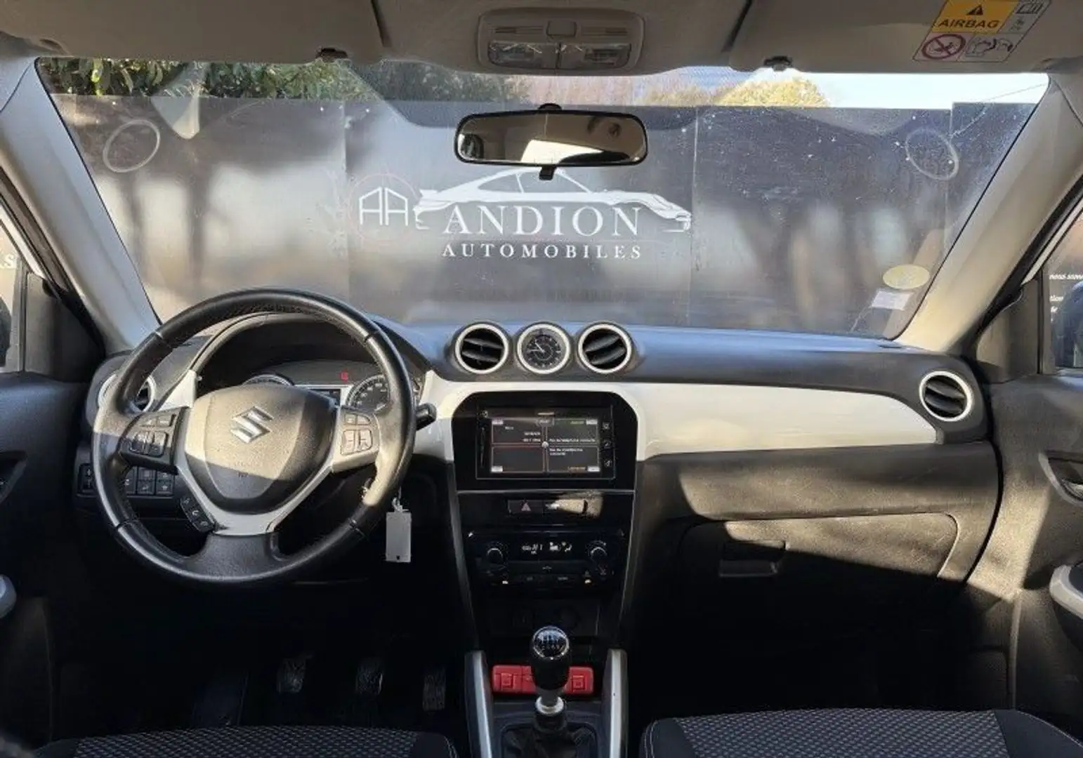 Suzuki Vitara 1.6 DDIS PACK ALLGRIP Blanc - 2