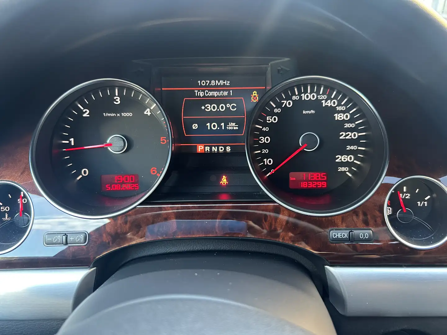 Audi A8 3.0 V6 tdi quattro tiptronic Fap FL - 2
