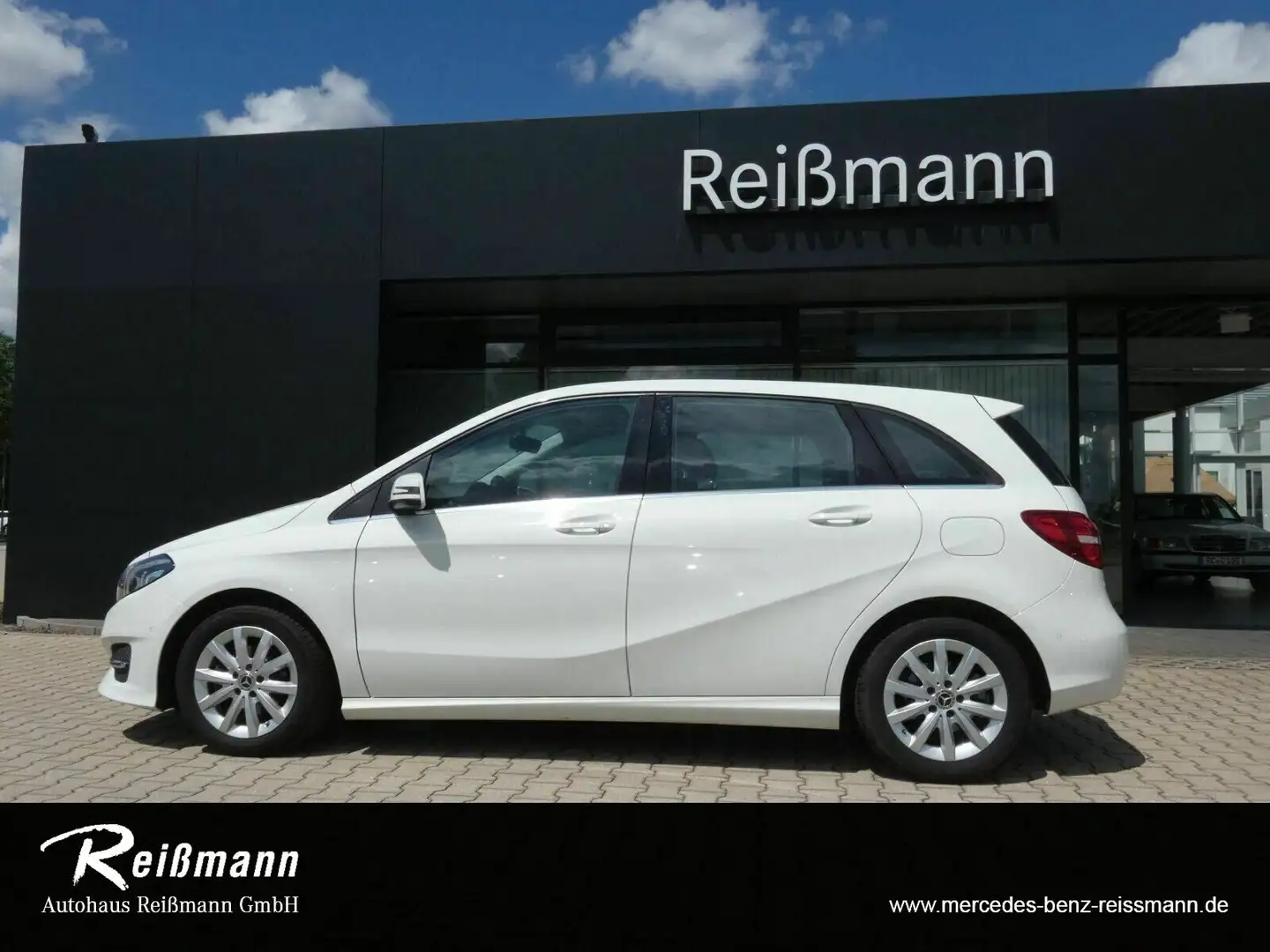 Mercedes-Benz B 180 d Style Navi/Keyless Go Startanlage/Klima Weiß - 2