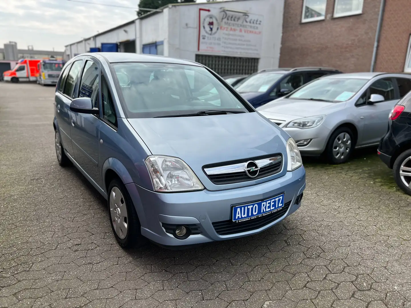 Opel Meriva TÜV & Inspektion NEU - Klimaanlage Gris - 2