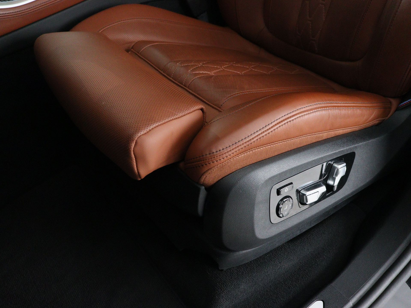 BMW X5 xDrive50e M Sport Pro — photo 15