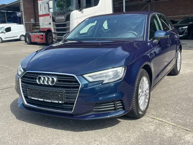 Audi A3 Sportback AUTOMATIK/TEMPO/SHZ/PDC