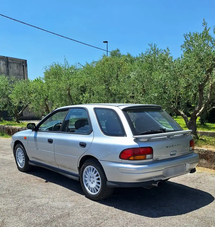 Subaru Impreza 2.0i Turbo 4wd - 16v - Wagon GT, foto 4