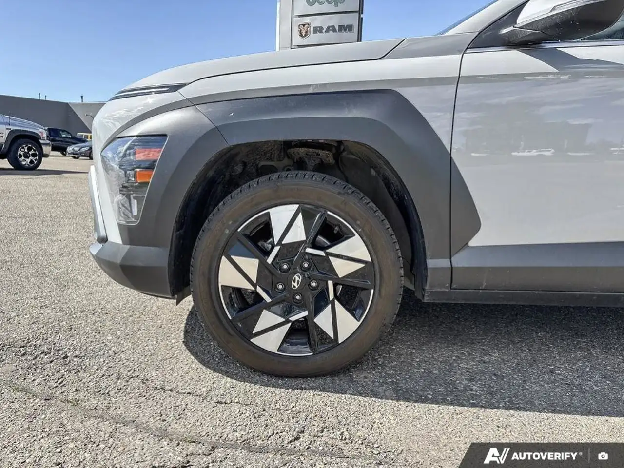 Hyundai KONA photo Hyundai KONA