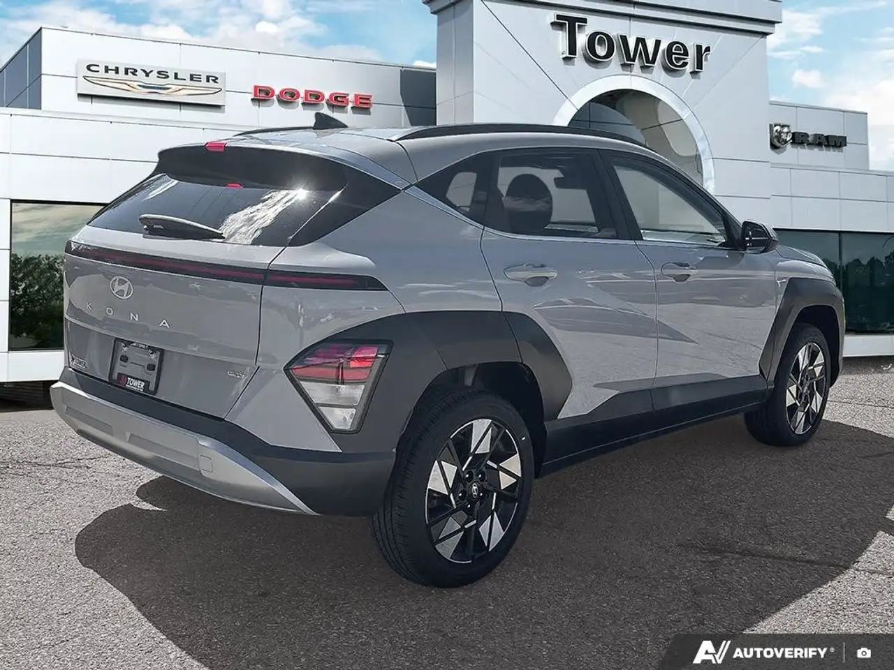 Hyundai KONA photo Hyundai KONA