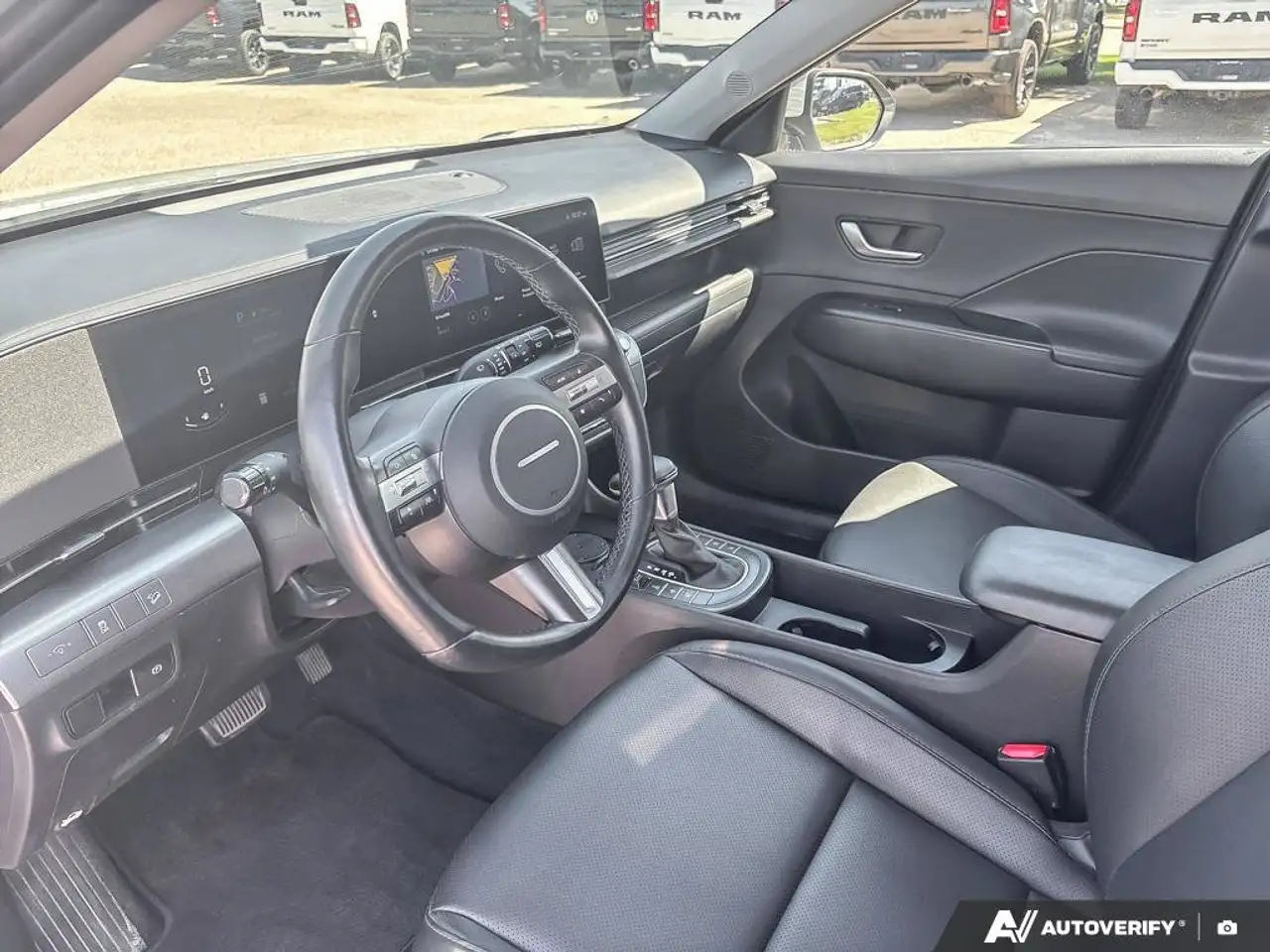 Hyundai KONA photo Hyundai KONA