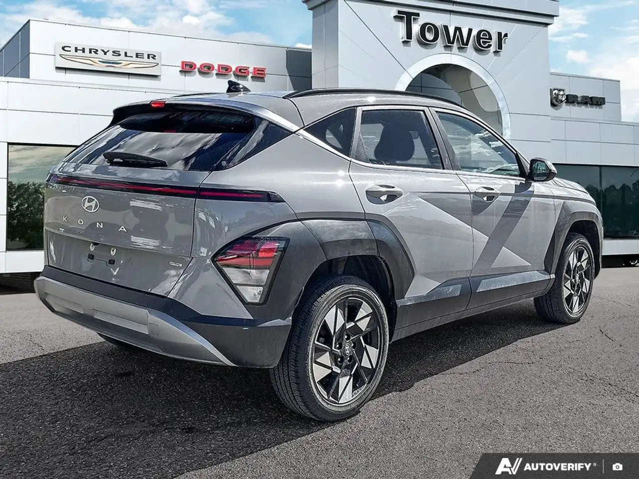 Hyundai KONA photo Hyundai KONA