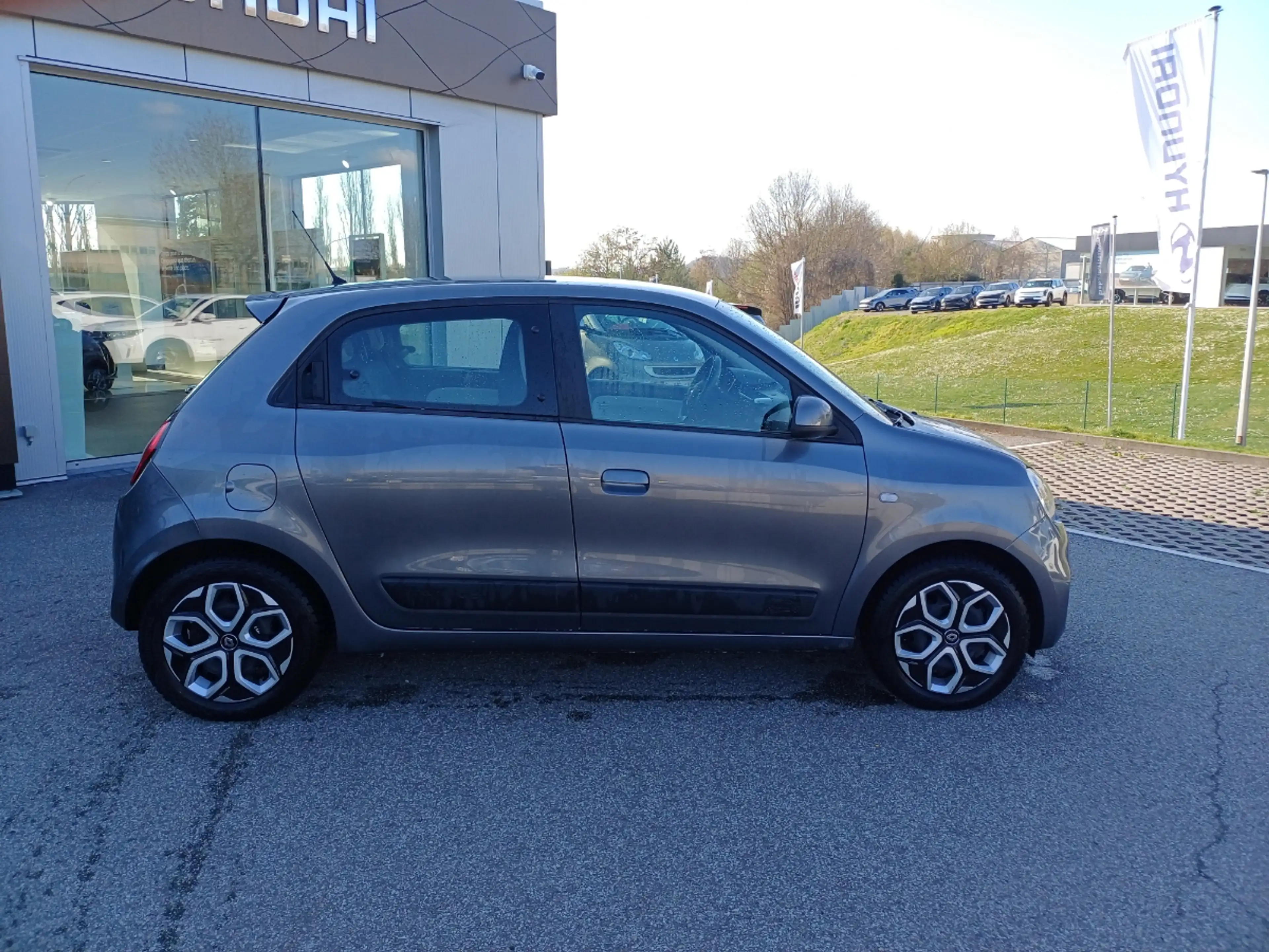 Renault Twingo ZEN — photo 4