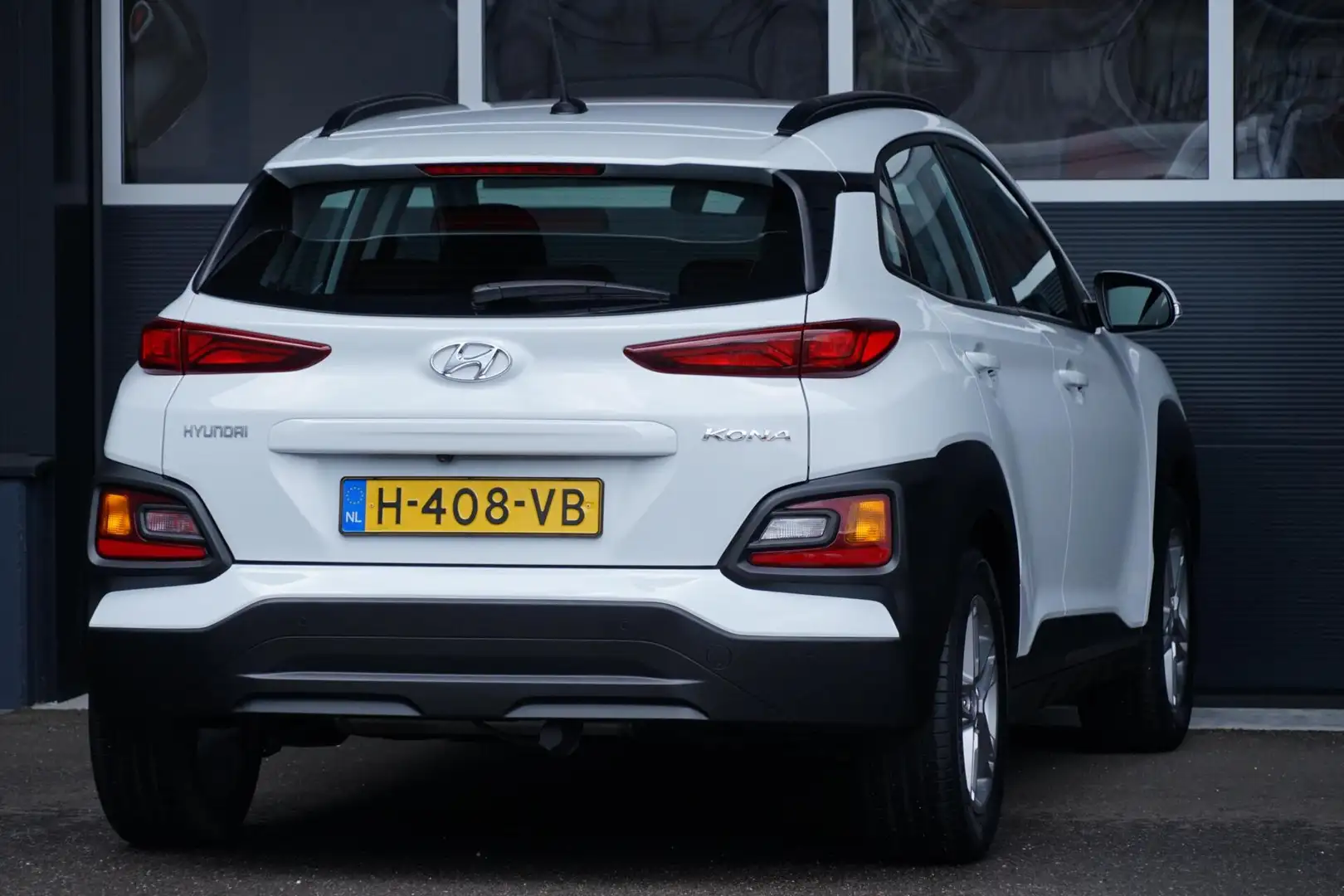 Hyundai KONA 1.0 T-GDI Comfort, CarPlay, cruise, cam. trekh. Wit - 2