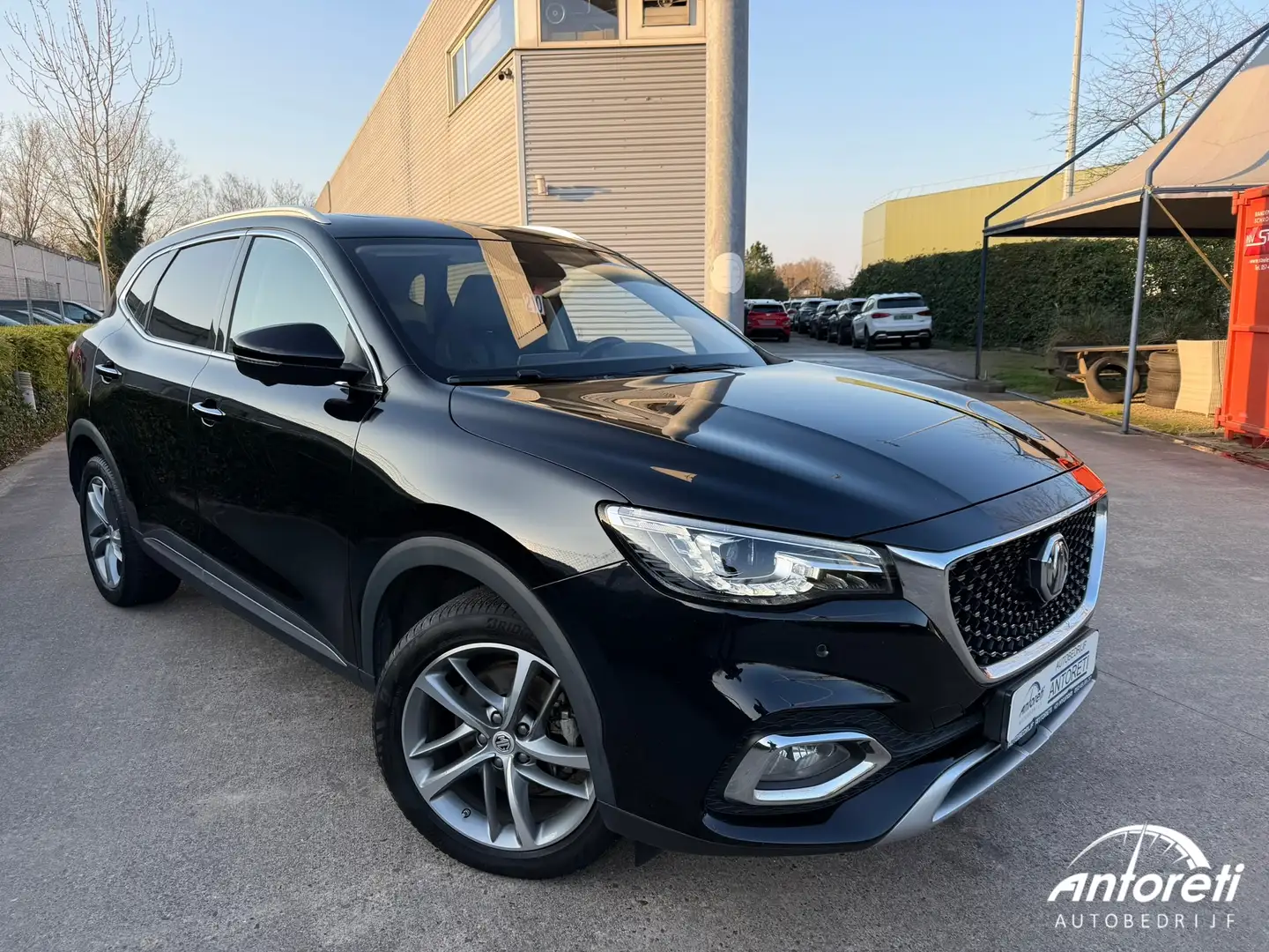 MG EHS PHEV Luxery FULL OPTION Negro - 1