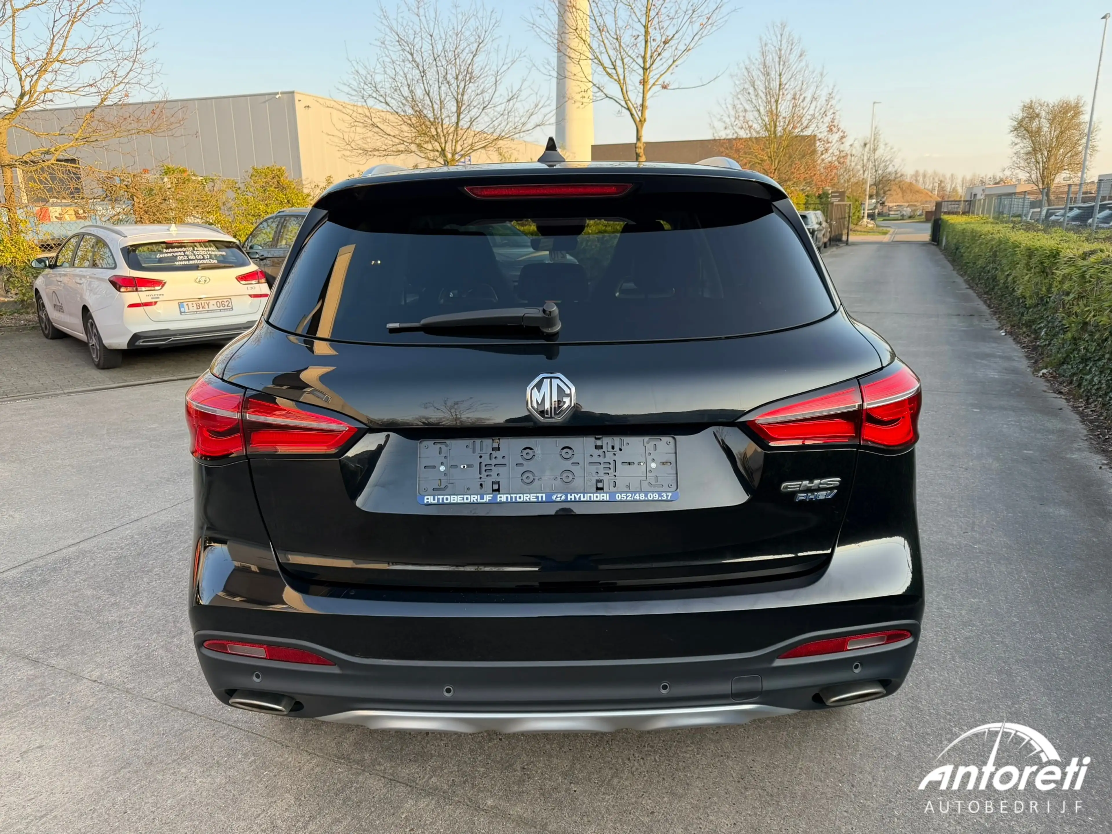 MG EHS PHEV Luxery FULL OPTION — photo 6