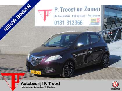 Lancia Ypsilon 0.9 TwinAir Gold Airco/Cruise control/Radio-CD spe