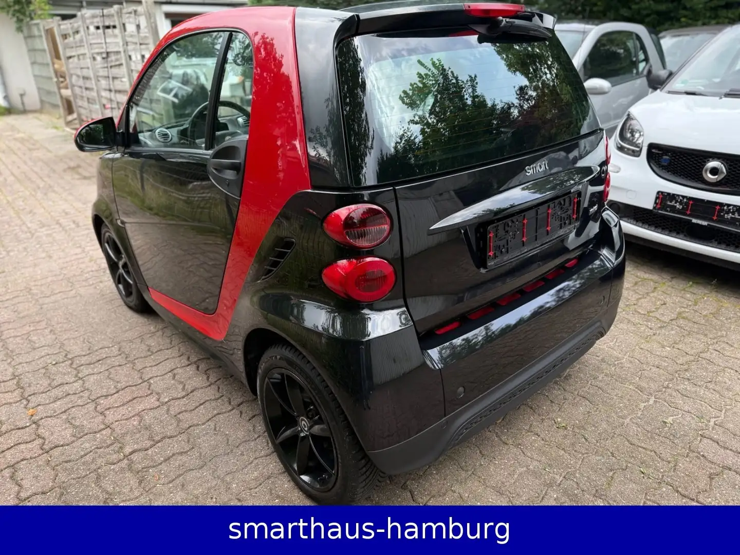 smart forTwo Coupé mhd Edition Sharp red Leder 52tkm Schwarz - 2