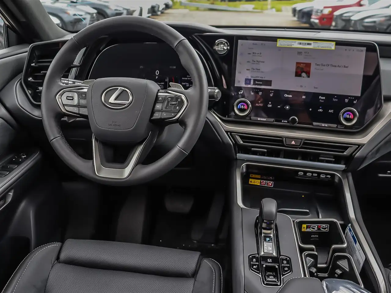 Lexus TX photo Lexus TX