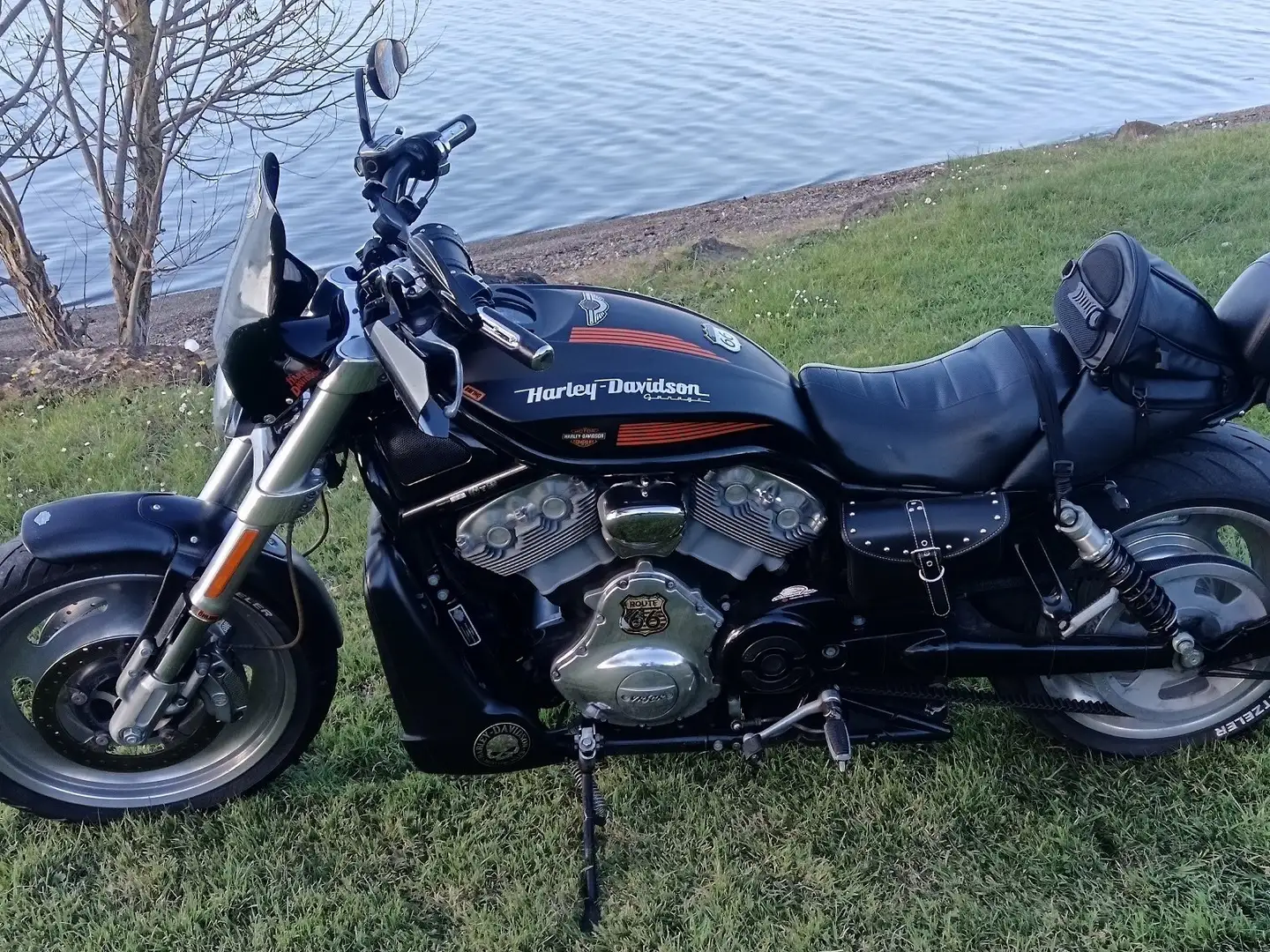 Harley-Davidson VRSC V-Rod Nero - 1