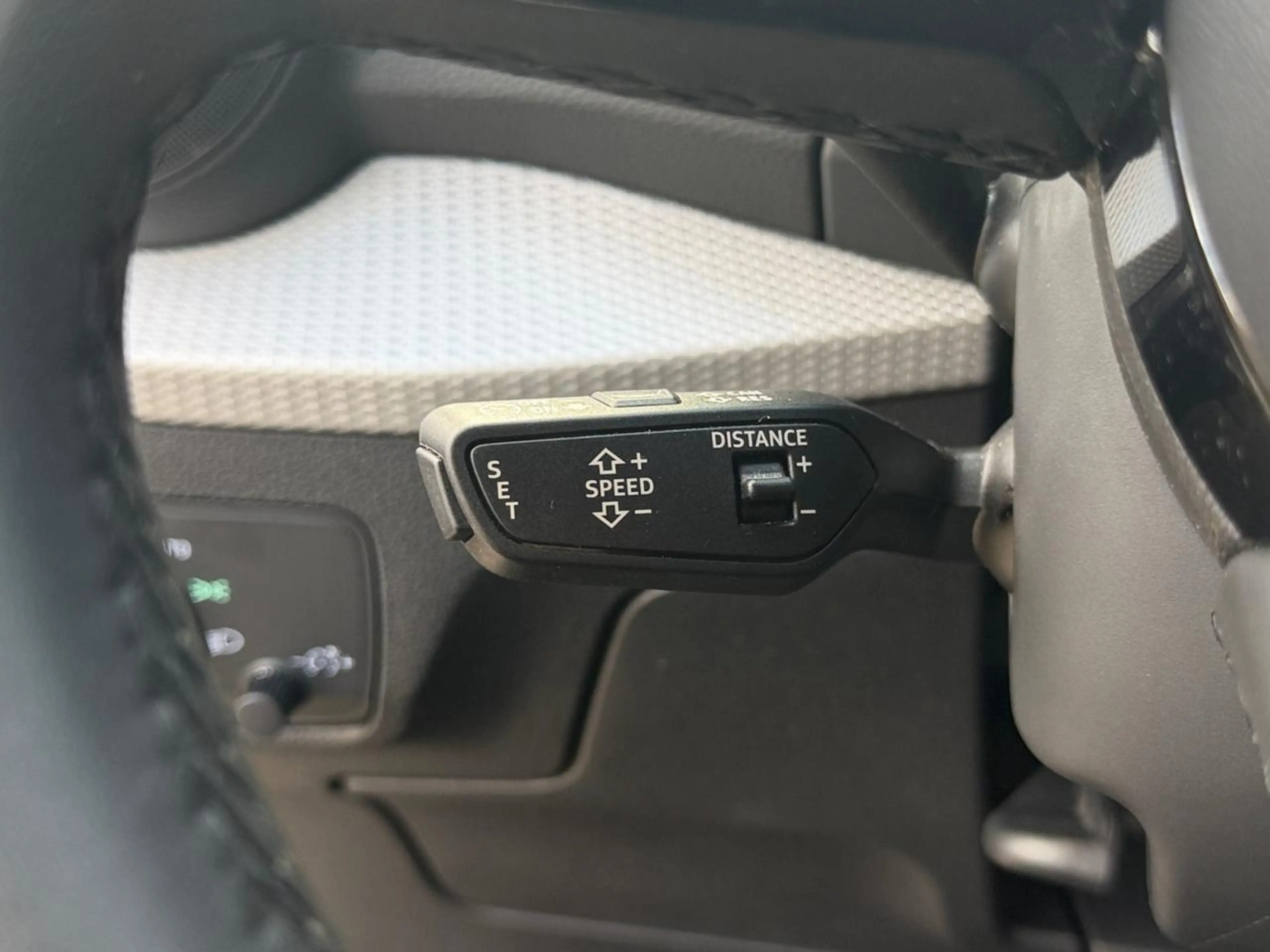 Audi Q2 Business Edition Advanced 35 TFSI (150pk) AUTOMAAT /// Zetelverwarming vooraan /// Achteruitrijcamera — photo 12