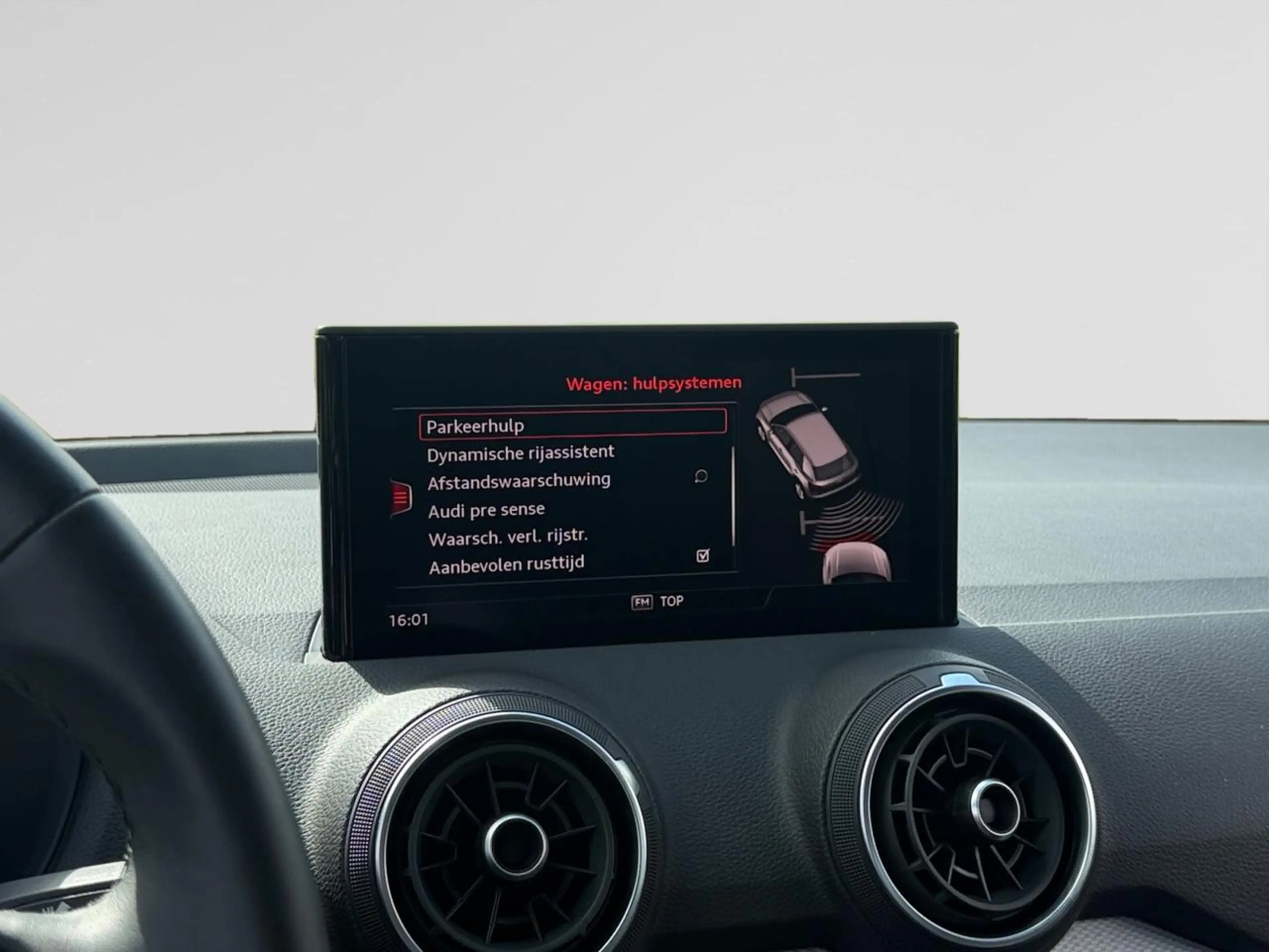 Audi Q2 Business Edition Advanced 35 TFSI (150pk) AUTOMAAT /// Zetelverwarming vooraan /// Achteruitrijcamera — photo 13