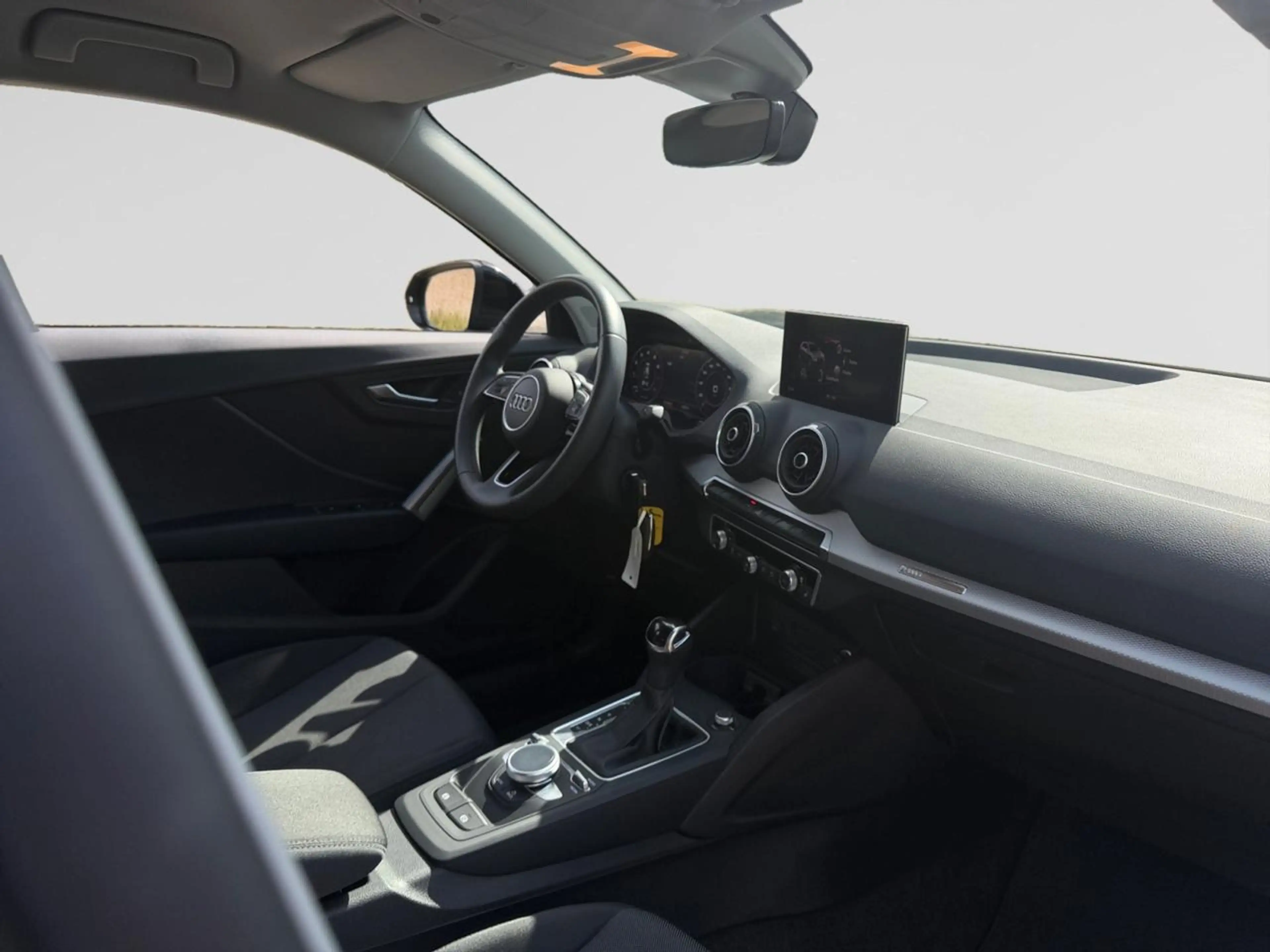 Audi Q2 Business Edition Advanced 35 TFSI (150pk) AUTOMAAT /// Zetelverwarming vooraan /// Achteruitrijcamera — photo 6