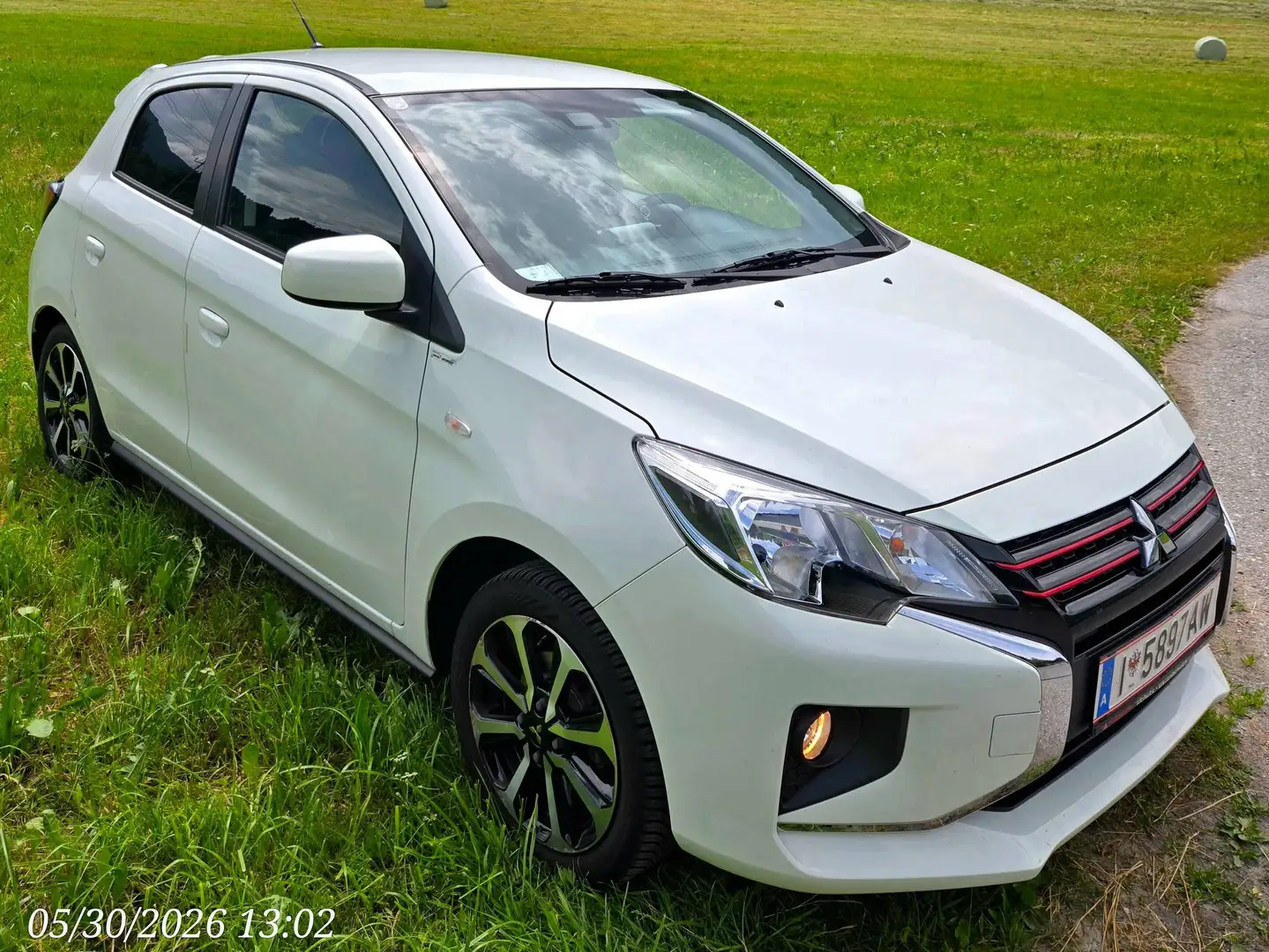 Mitsubishi Space Star 1.2 Invite AS&G SDA 24 Weiß - 2