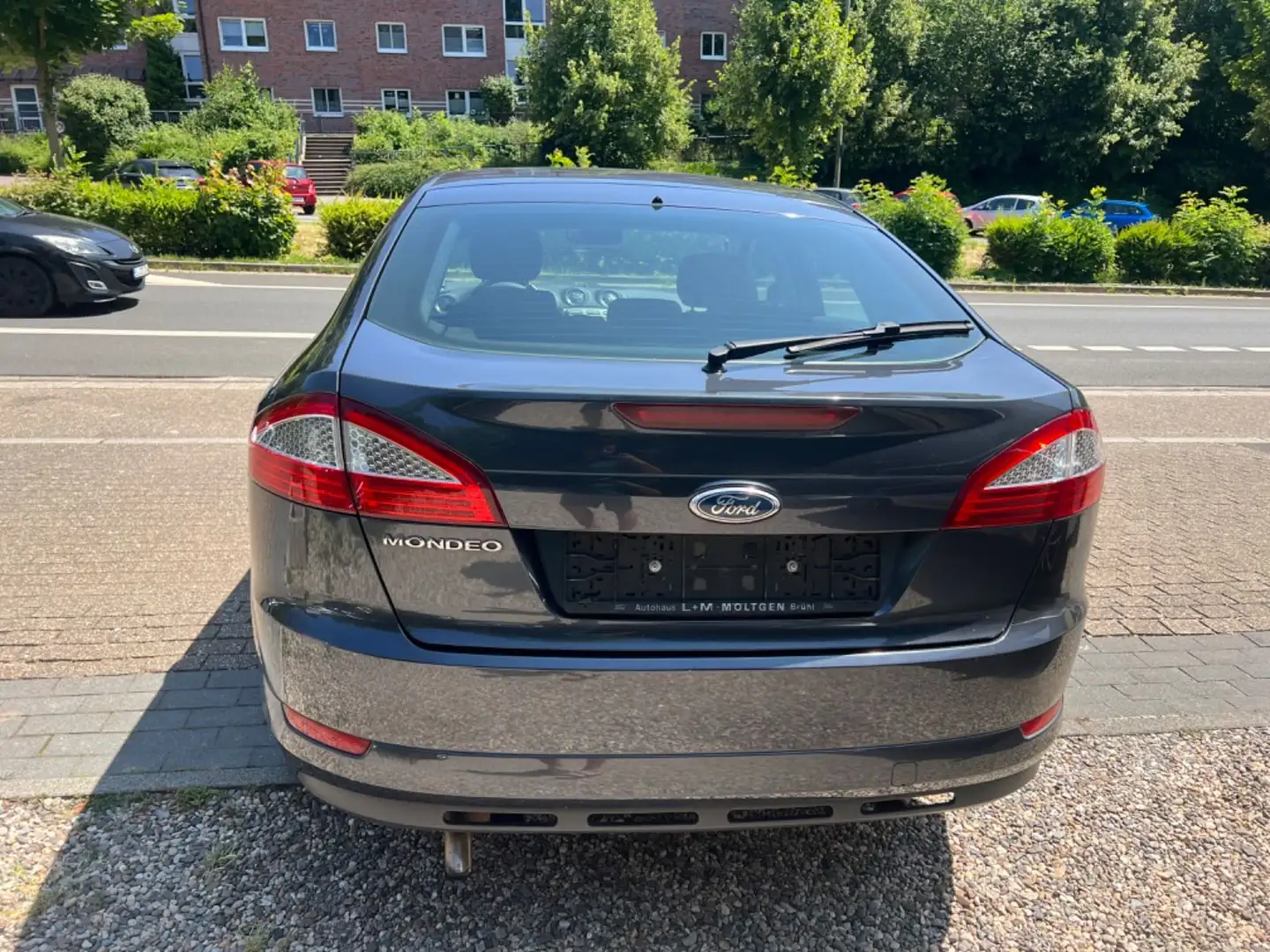 Ford Mondeo 1,6*TÜV NEU*KLIMA*SEHR SAUBER*TOP* Gris - 2