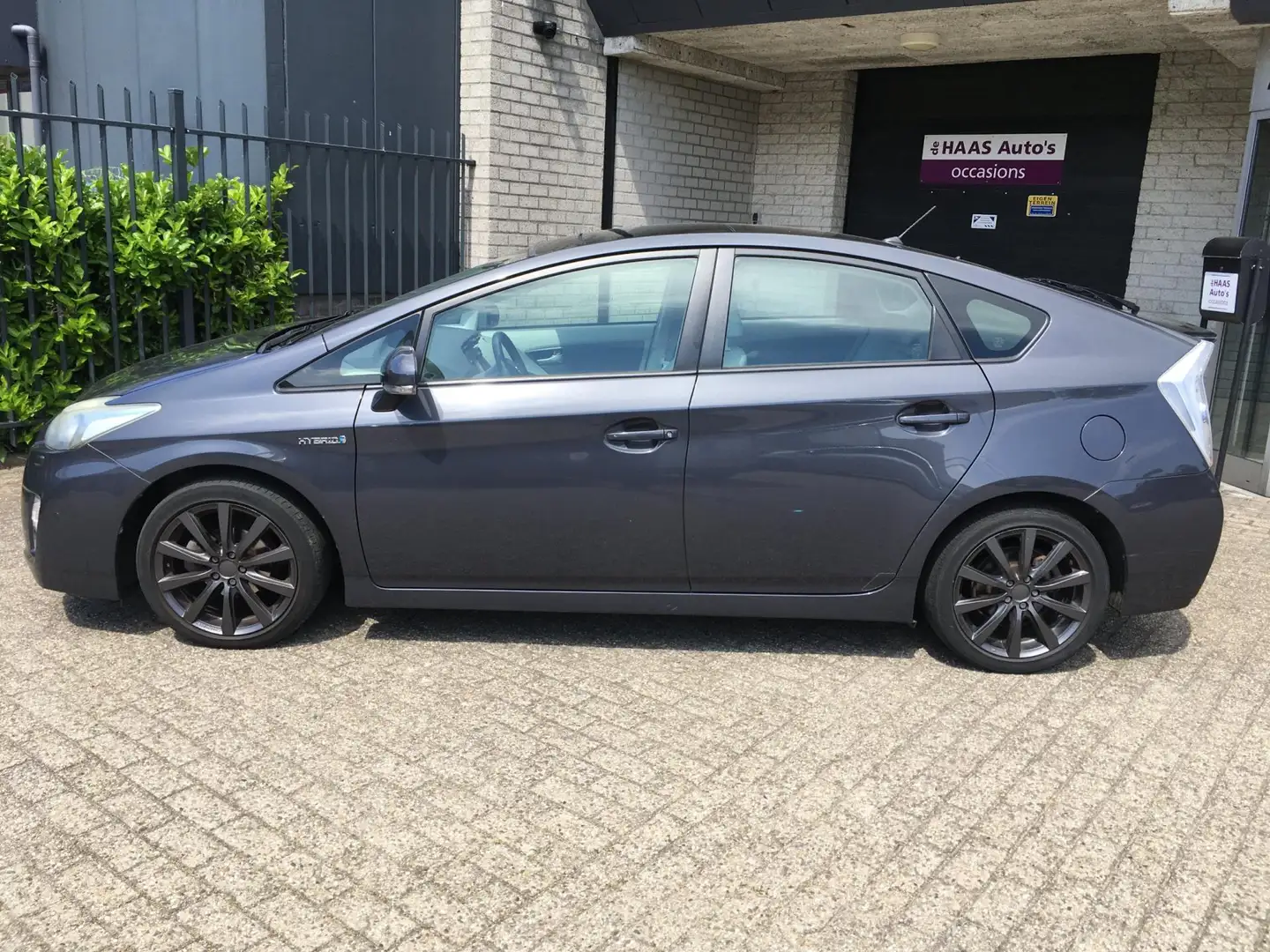Toyota Prius 1.8 Executive / SOLAR / LEDER / NAVI / CAMERA / AL Grey - 2
