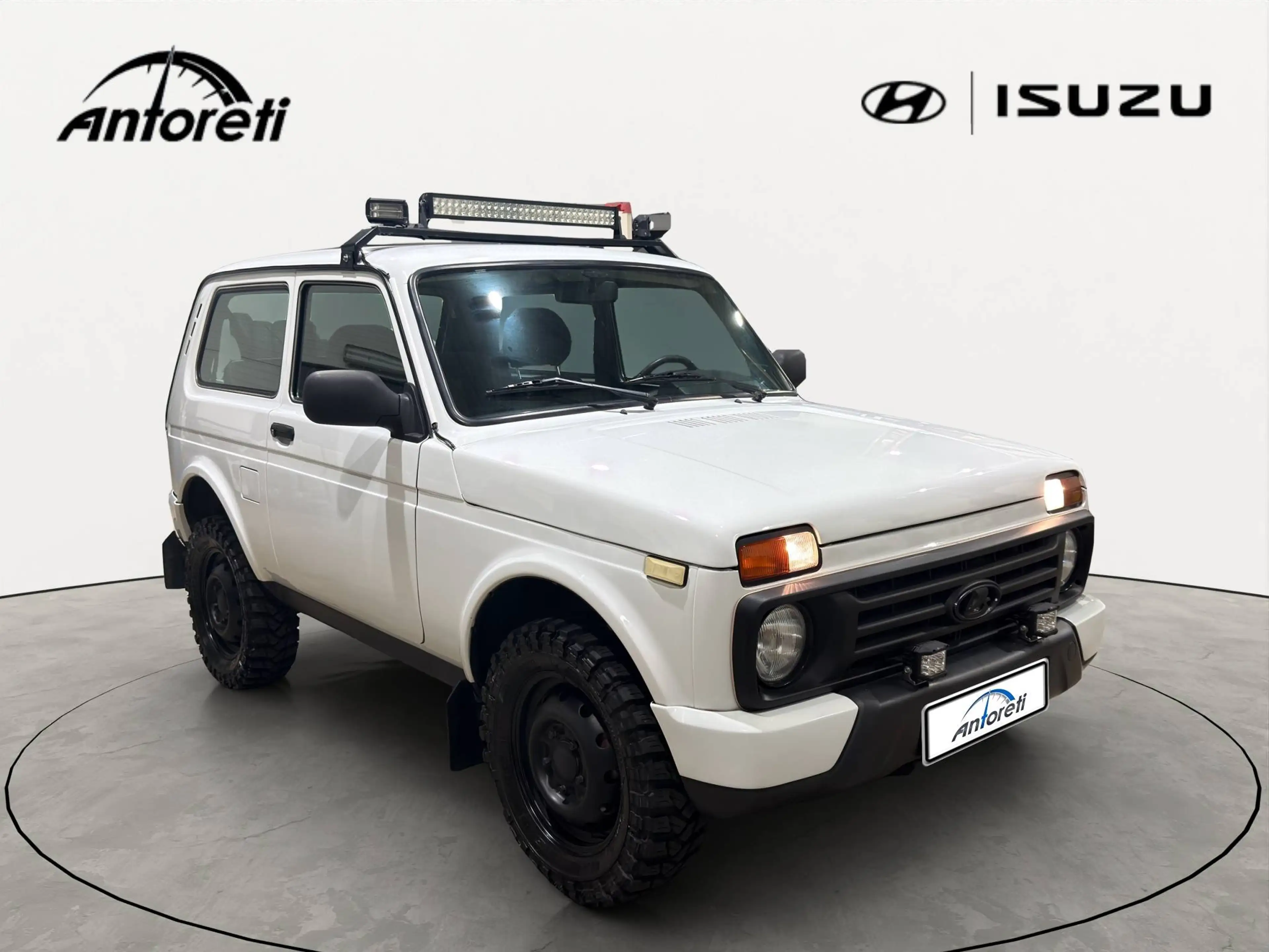 Lada Niva Niva 1.7i URBAN