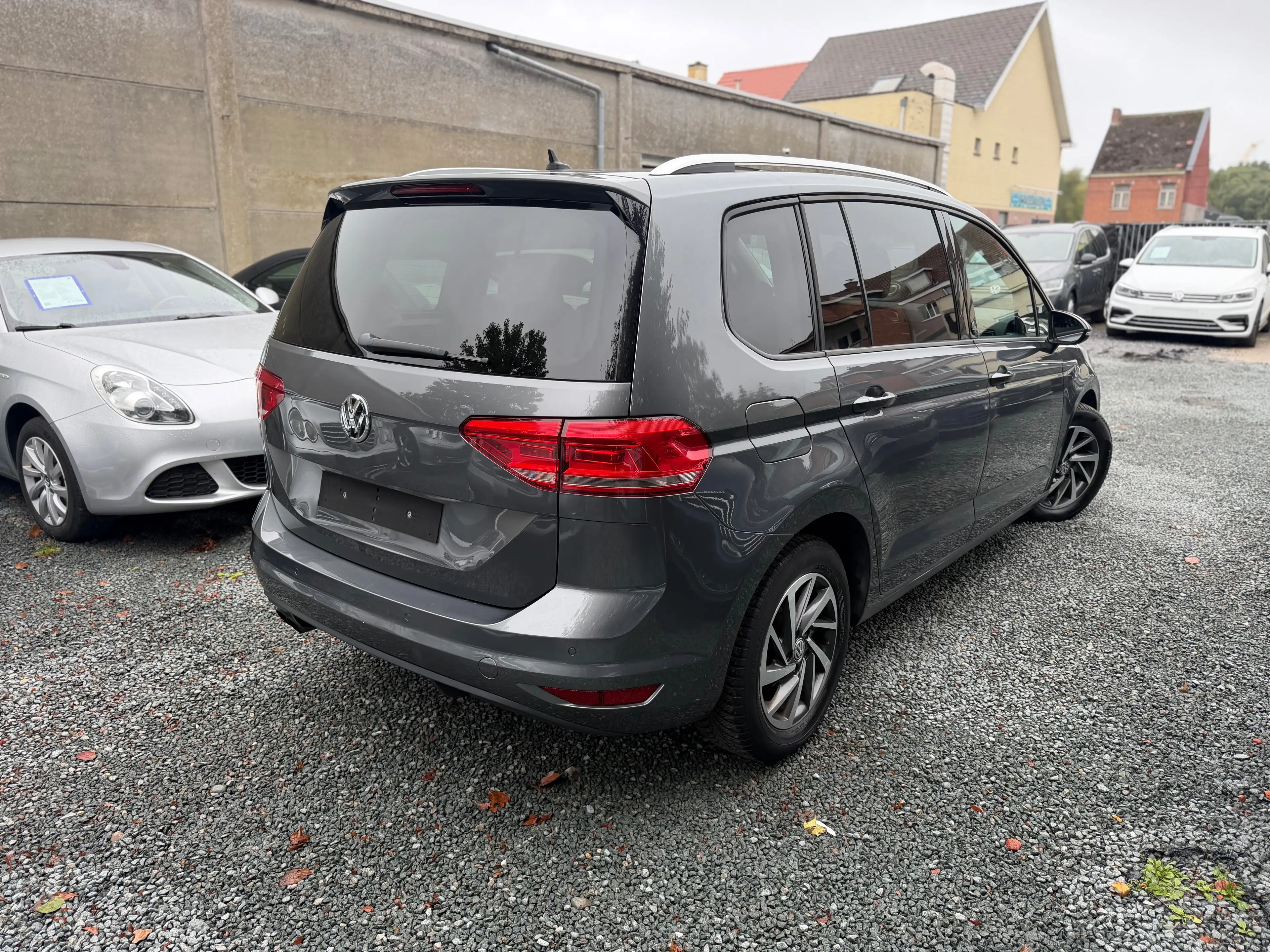 Volkswagen Touran Touran 1.4 TSI Highline DSG Highline — photo 4