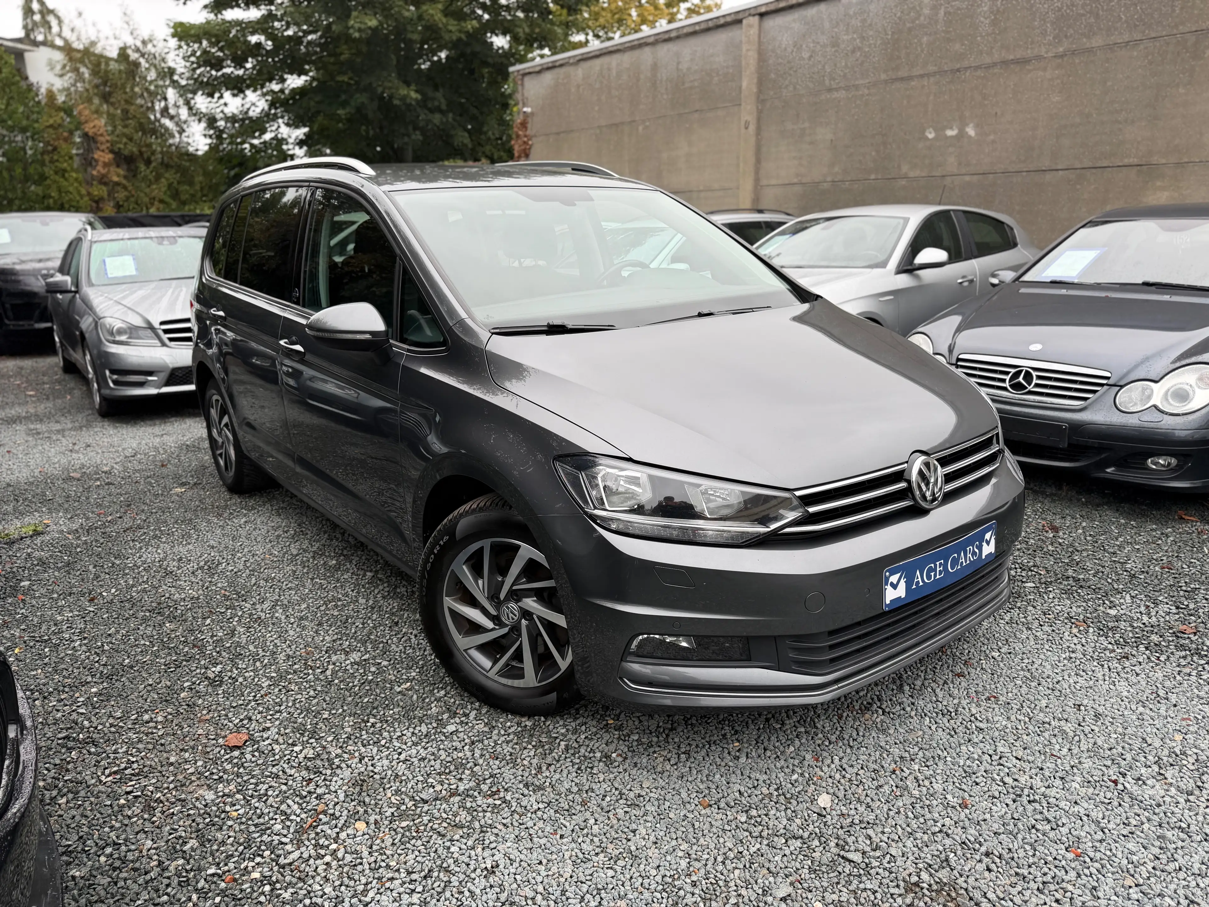 Volkswagen Touran Touran 1.4 TSI Highline DSG Highline — photo 2