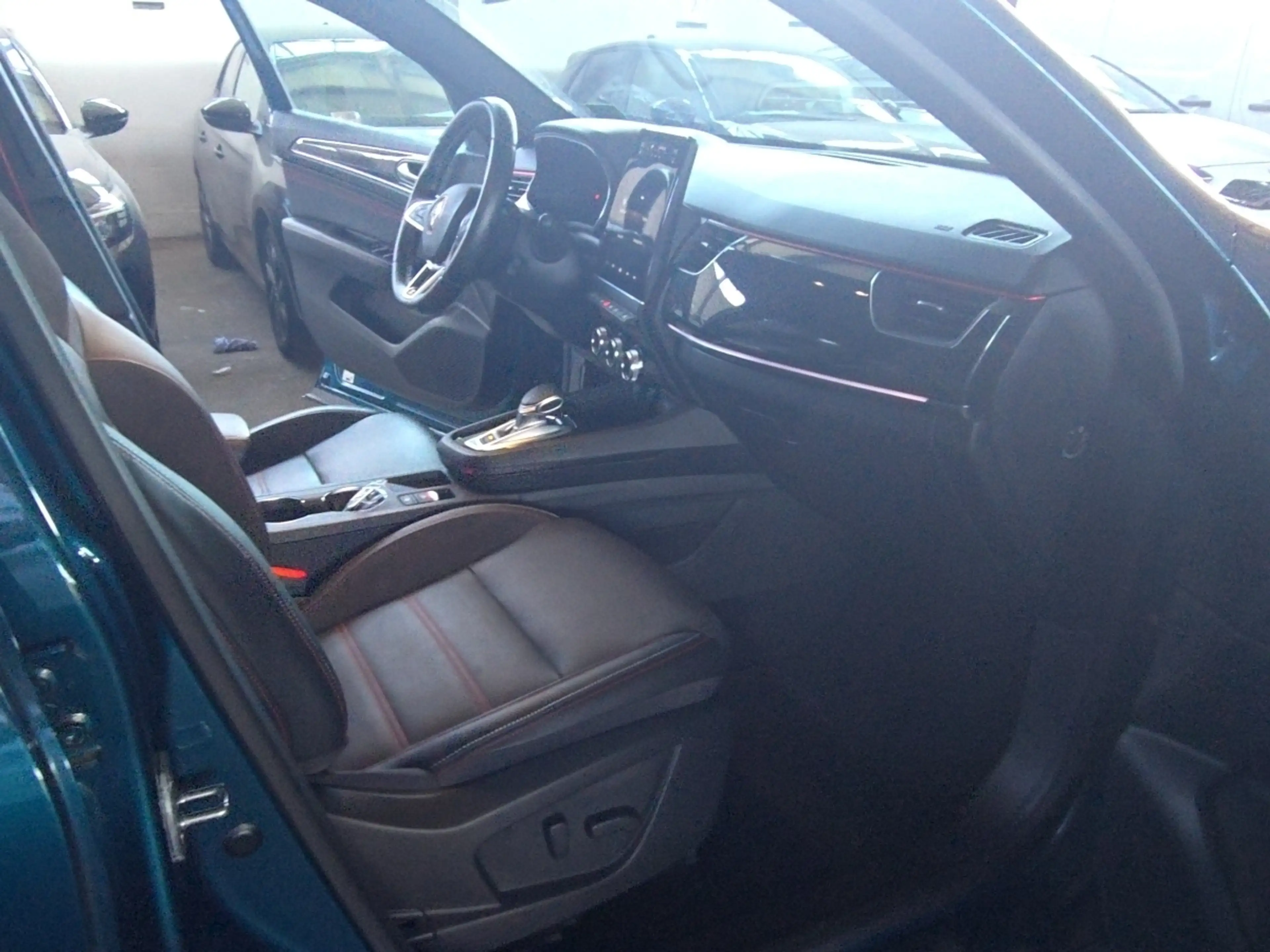 Renault Arkana R.S. LINE E-TECH 145 Klima Navi PDC — photo 13