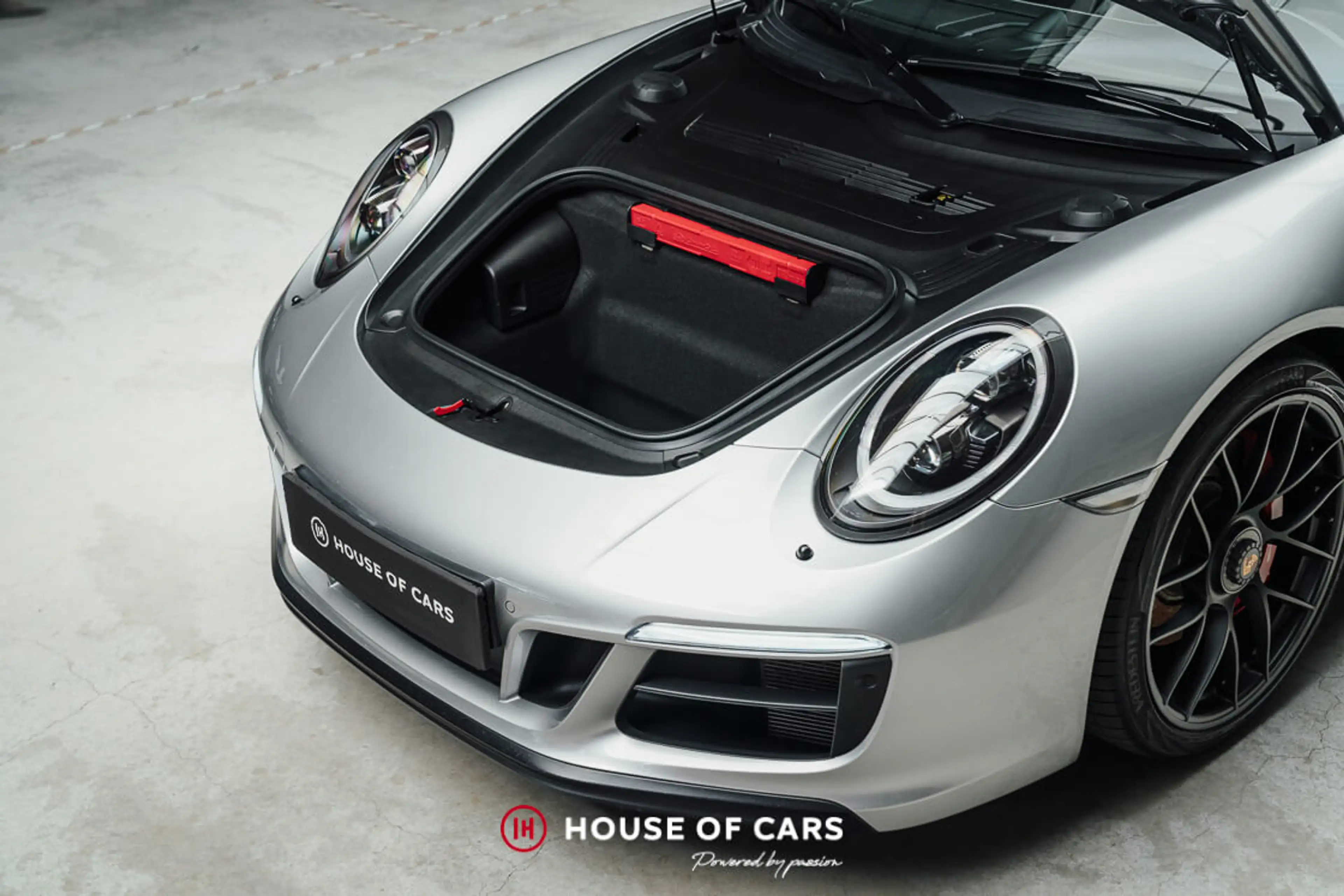 Porsche 911 991.2 CARRERA GTS CABRIOLET PDK APPROVED - 21% VAT — photo 11