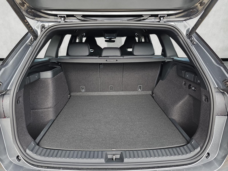 Skoda Kodiaq 1.5 TSI iV 150 kW Sportline DSG 5-Si. Matrix AH... — photo 14