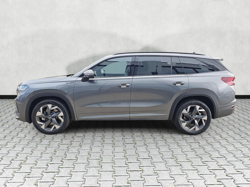 Skoda Kodiaq 1.5 TSI iV 150 kW Sportline DSG 5-Si. Matrix AH... — photo 4