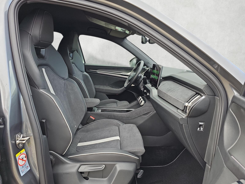 Skoda Kodiaq 1.5 TSI iV 150 kW Sportline DSG 5-Si. Matrix AH... — photo 10