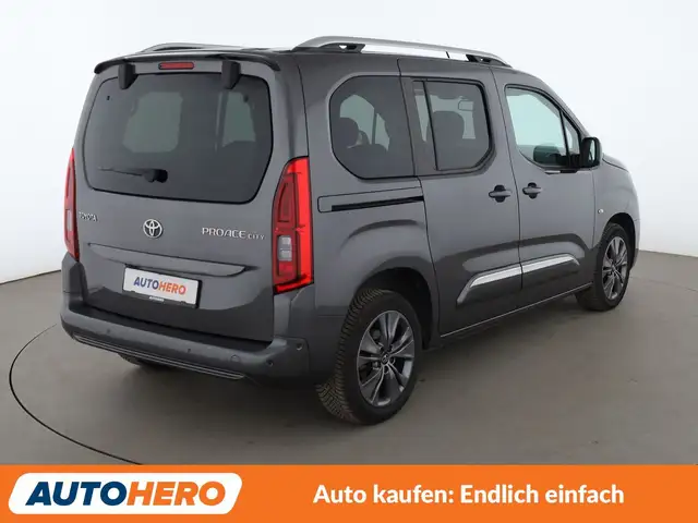 Toyota Proace City view 6