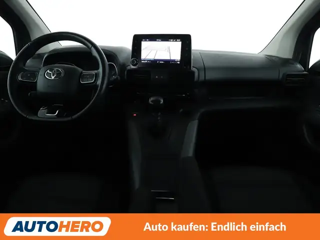Toyota Proace City view 12