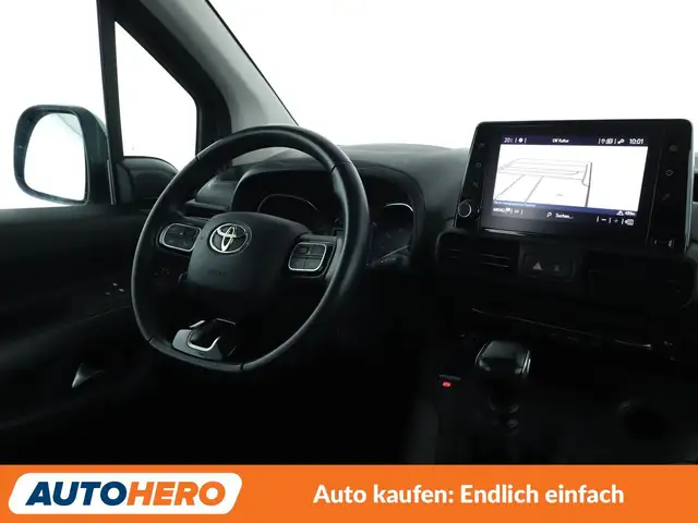 Toyota Proace City view 13