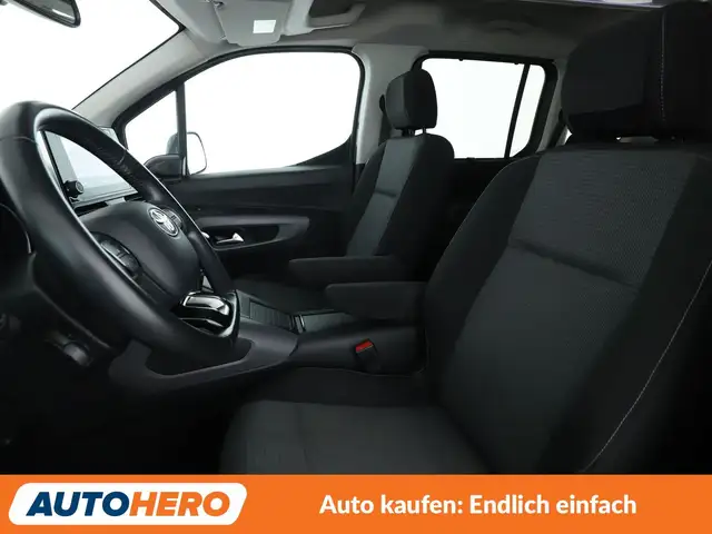 Toyota Proace City view 10