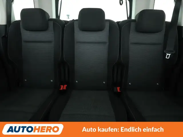Toyota Proace City view 15