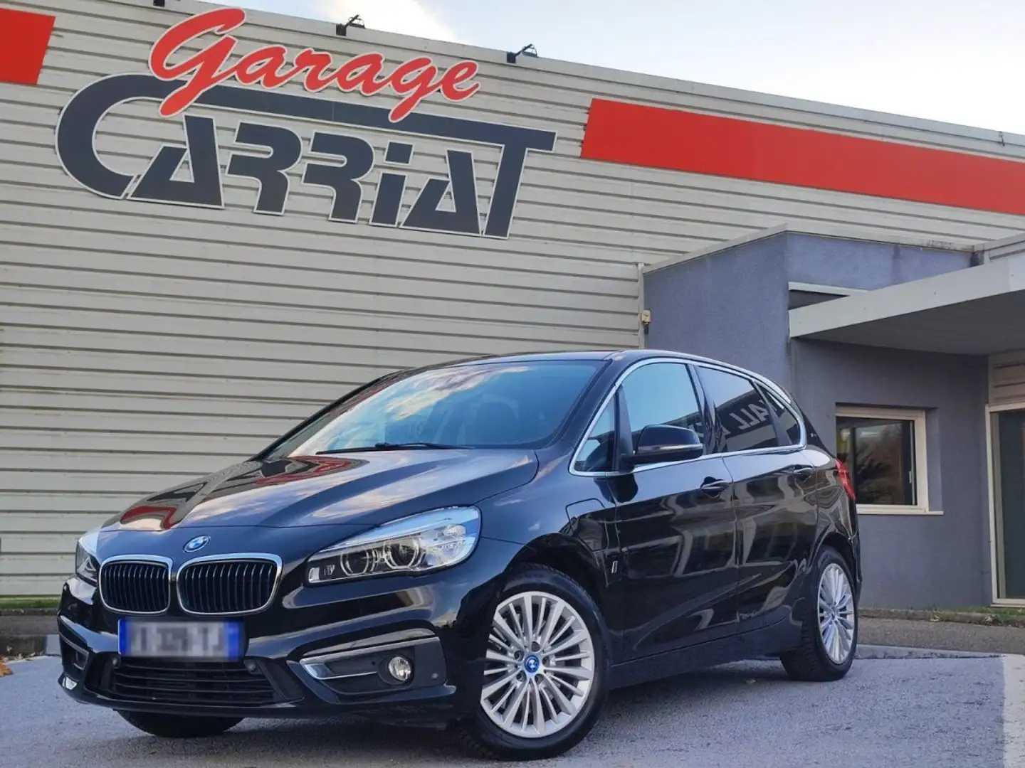 BMW 225 Active Tourer 225XE LUXURY Steptronic Noir - 1