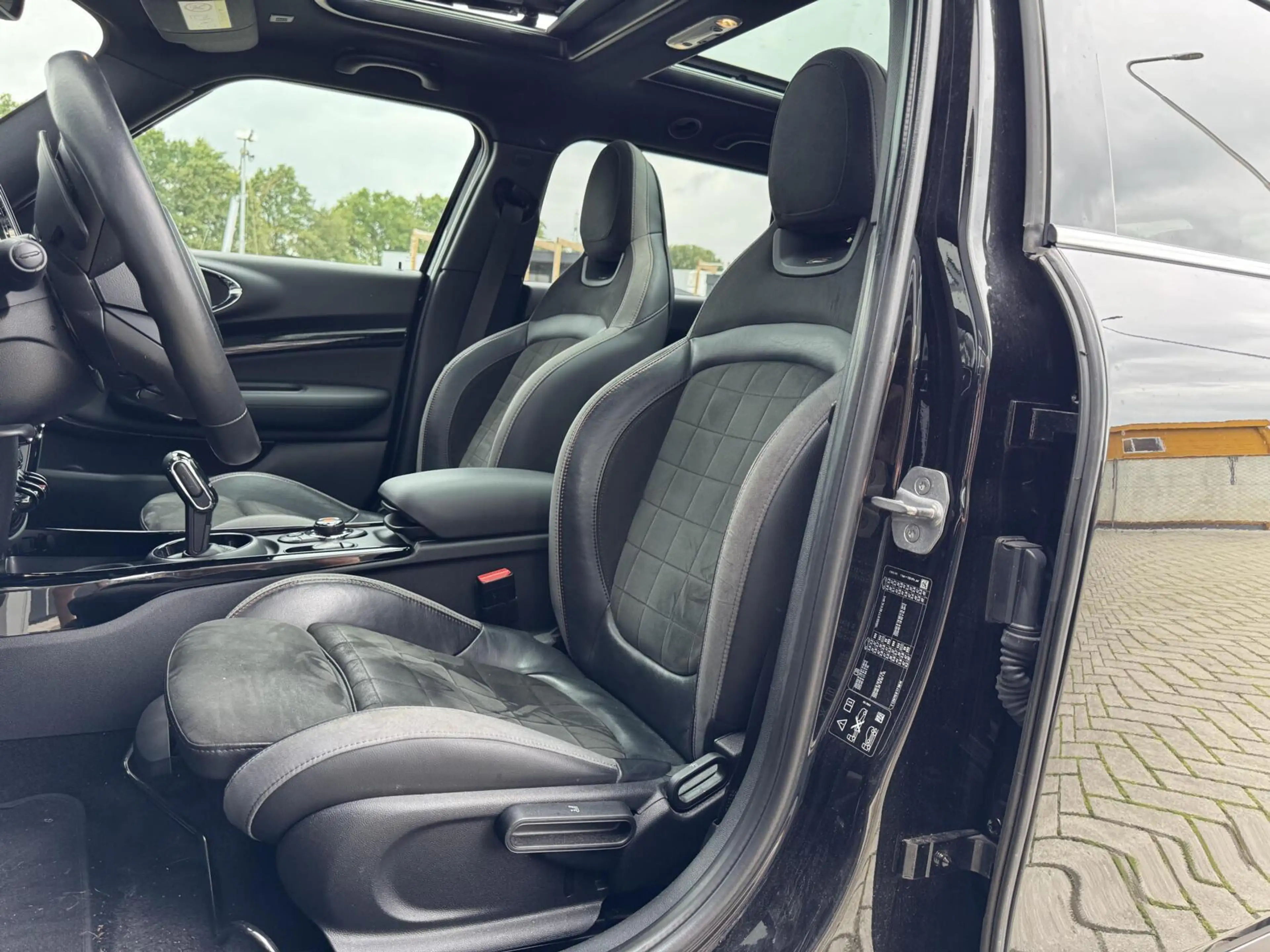 MINI Cooper S Clubman 2.0 ALL4 Chili Automaat | Panorama | Alcantara/Led — photo 5