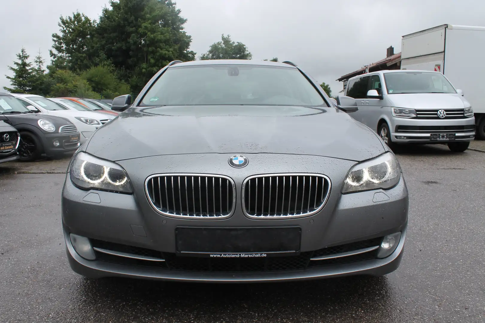 BMW 520 Aut. KLIMATR NAVI XENON STANDHZG AHK Grijs - 2