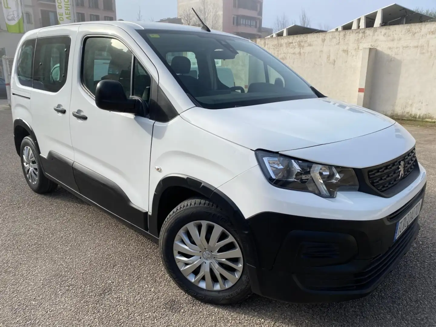 Peugeot Rifter 1.5BlueHDi S&S Standard Access 100 Blanco - 1