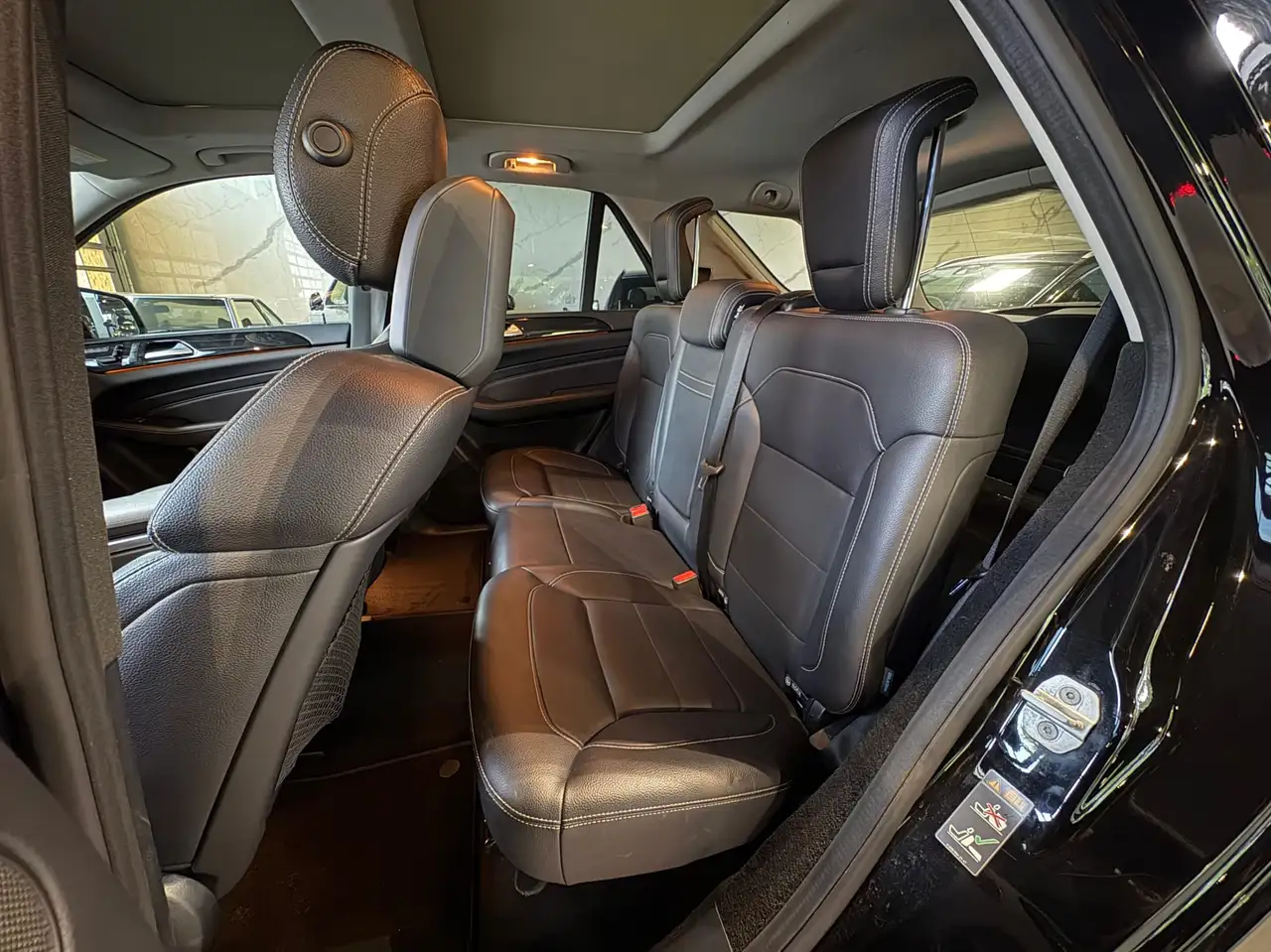 Mercedes-Benz M-Class fotografie Mercedes-Benz M-Class