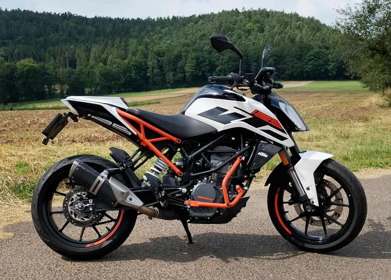 KTM 125 Duke Alb - 2