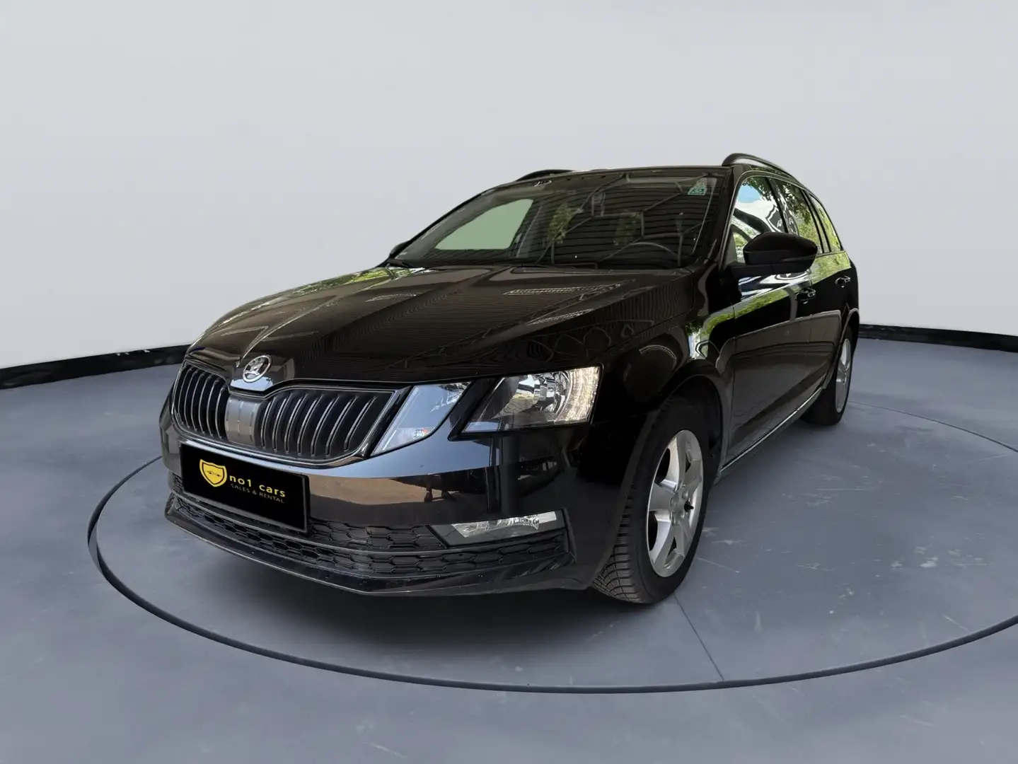 Skoda Octavia Ambition Noir - 1