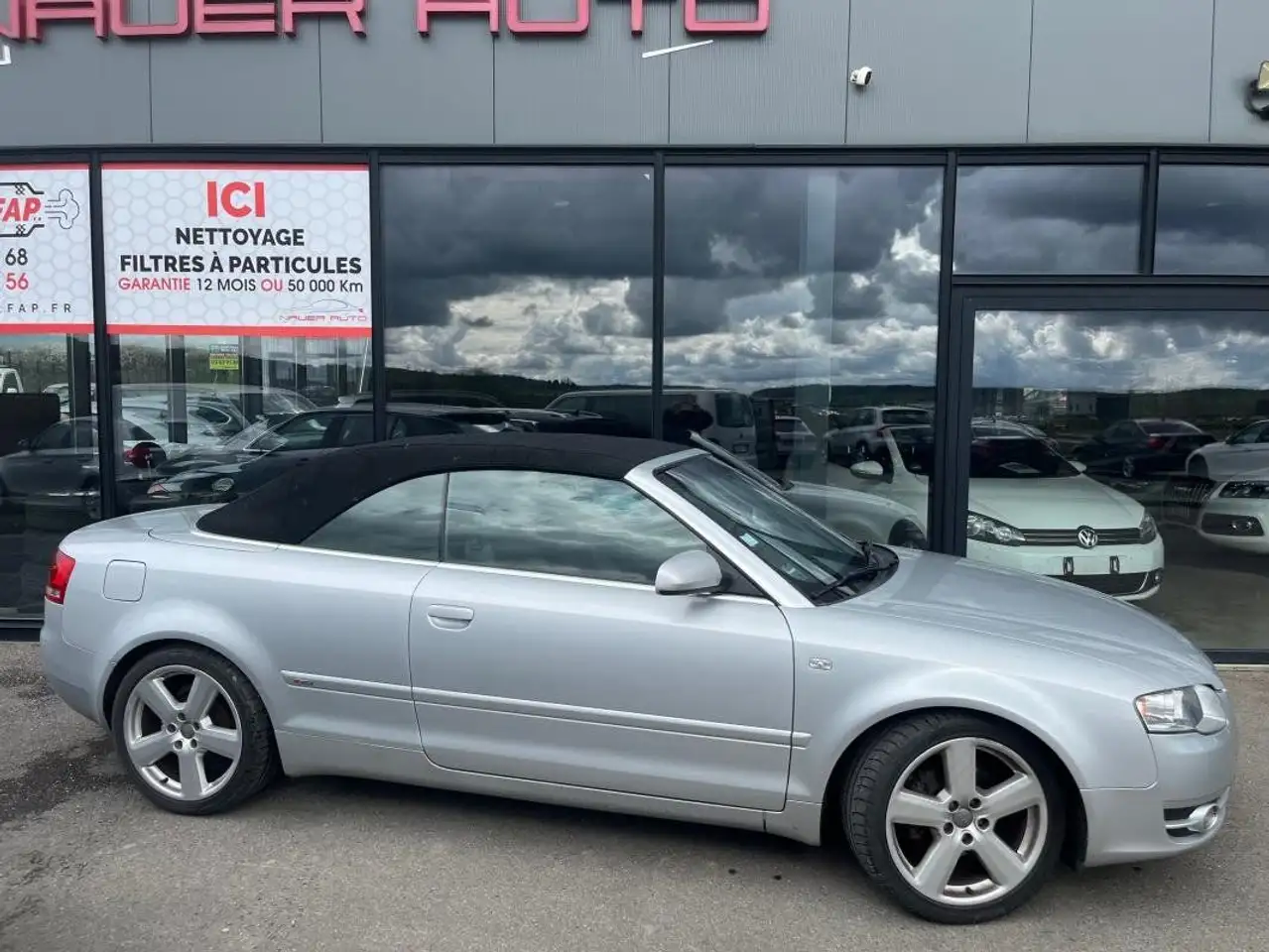 Audi A4 Cabriolet 2.0 TDI 140 DPF S line