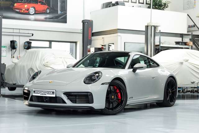 Imagine Porsche 992 911 Carrera GTS I PDLS+ I Carbon I Bose I 1.Hand