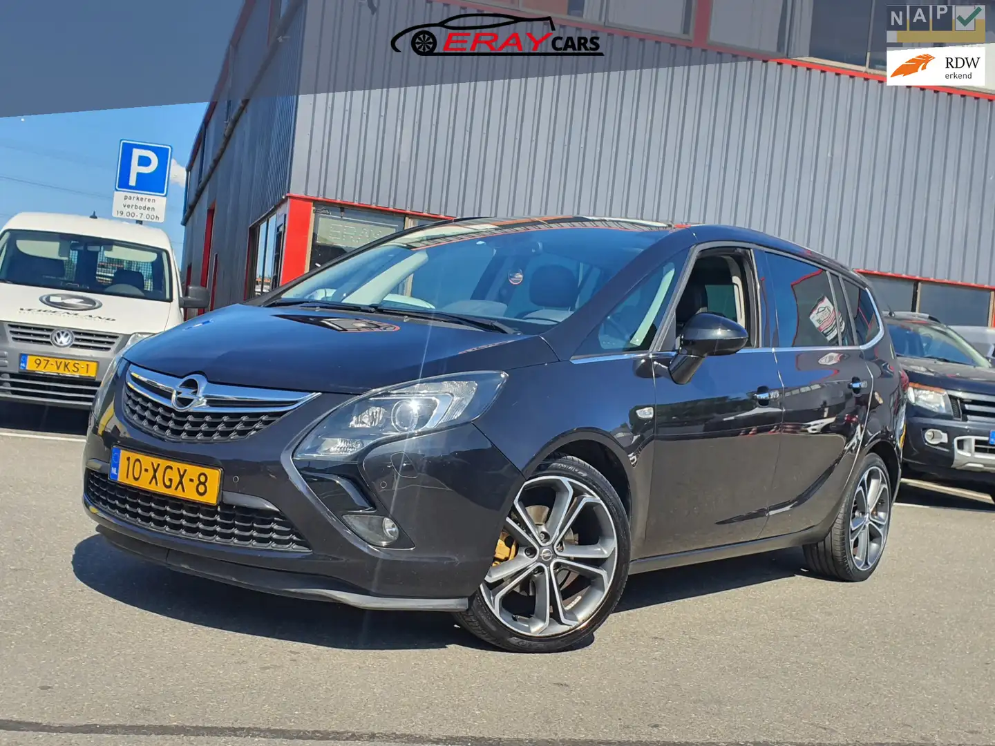 Opel Zafira Tourer 1.4 Cosmo 7p. / AUTOMAAT / NAP / PANO / LEER / SP Zwart - 1